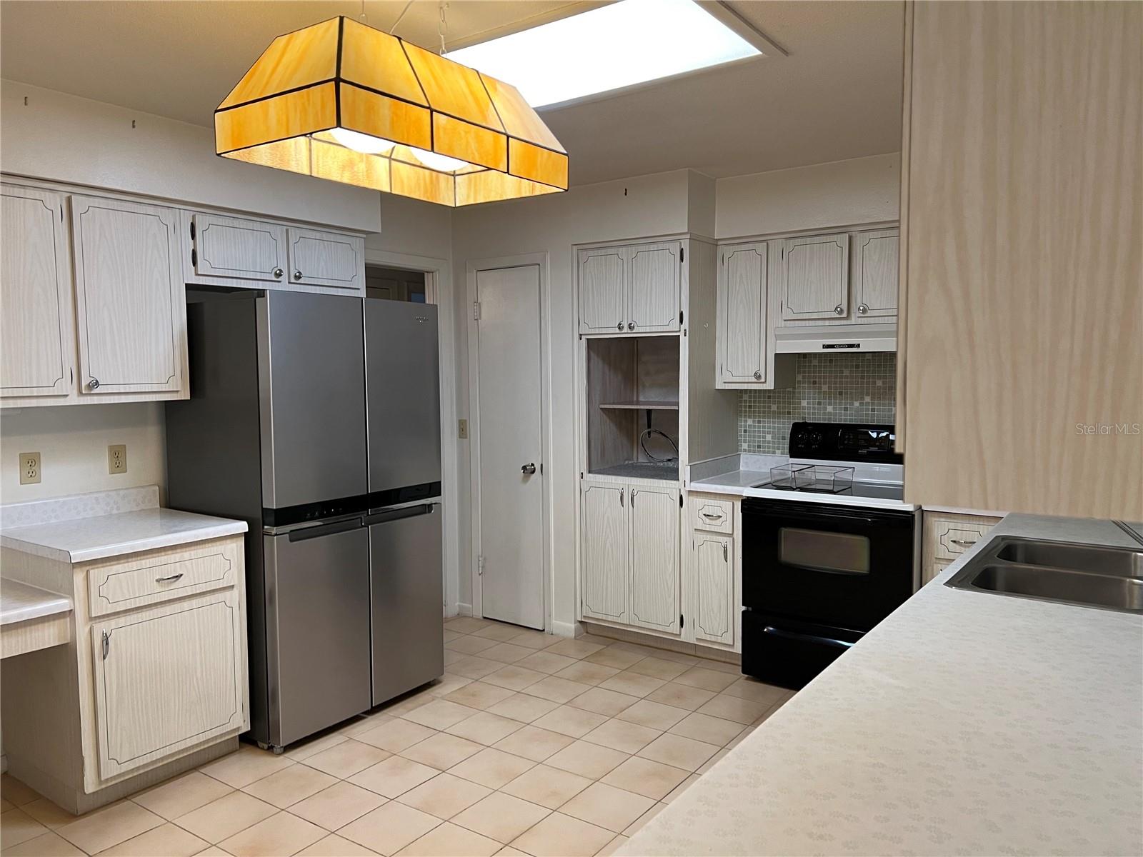 1511 SPANISH AVE, LEESBURG, FL, 34748