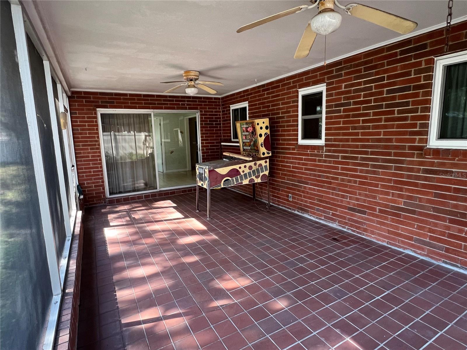1511 SPANISH AVE, LEESBURG, FL, 34748