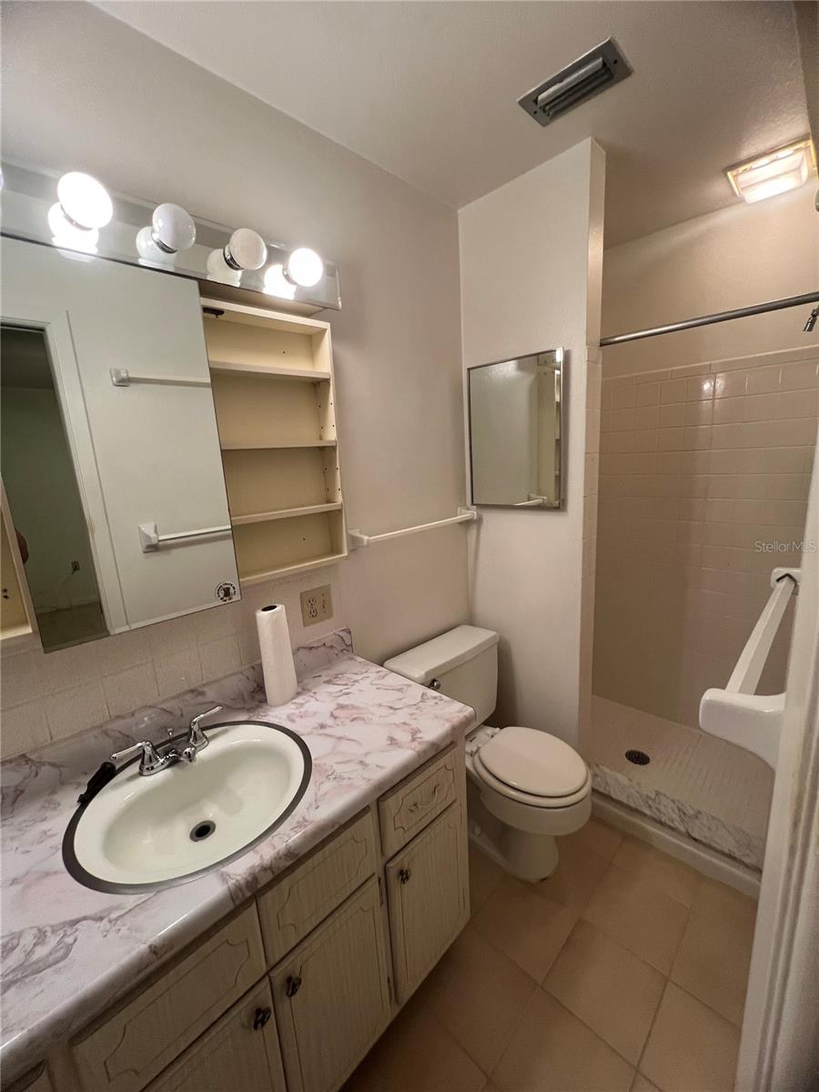1511 SPANISH AVE, LEESBURG, FL, 34748