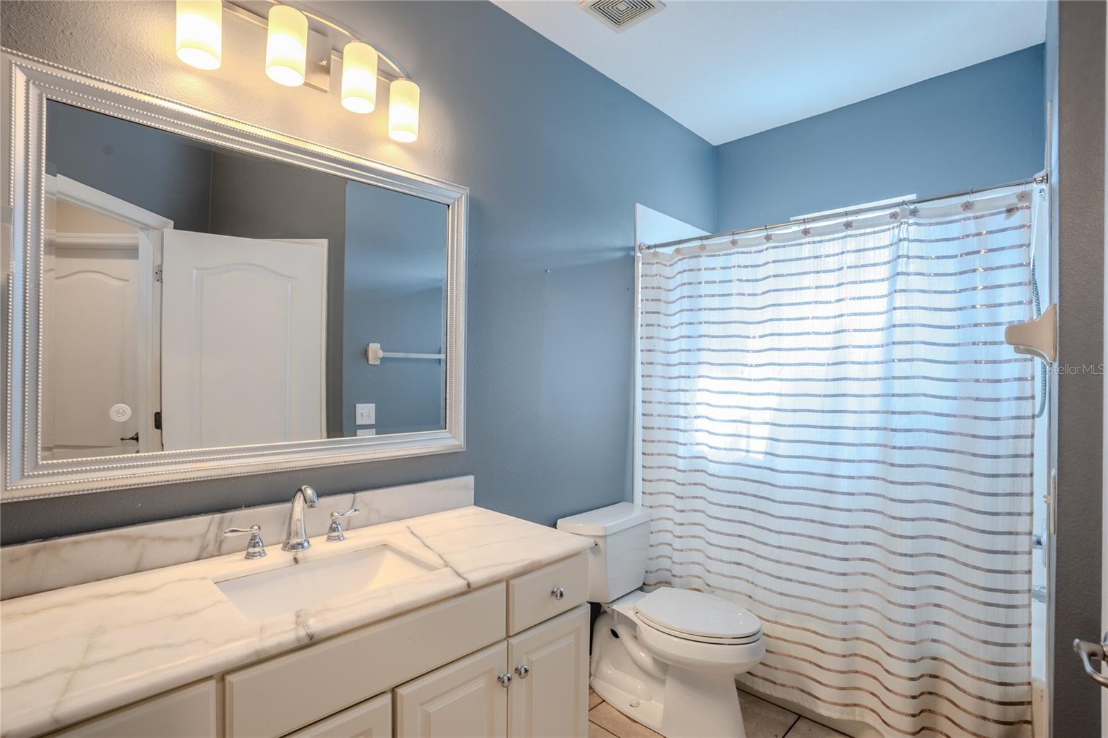 18209 TIVOLI LN, LUTZ, FL, 33558