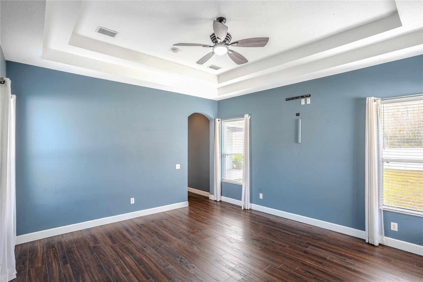 18209 TIVOLI LN, LUTZ, FL, 33558