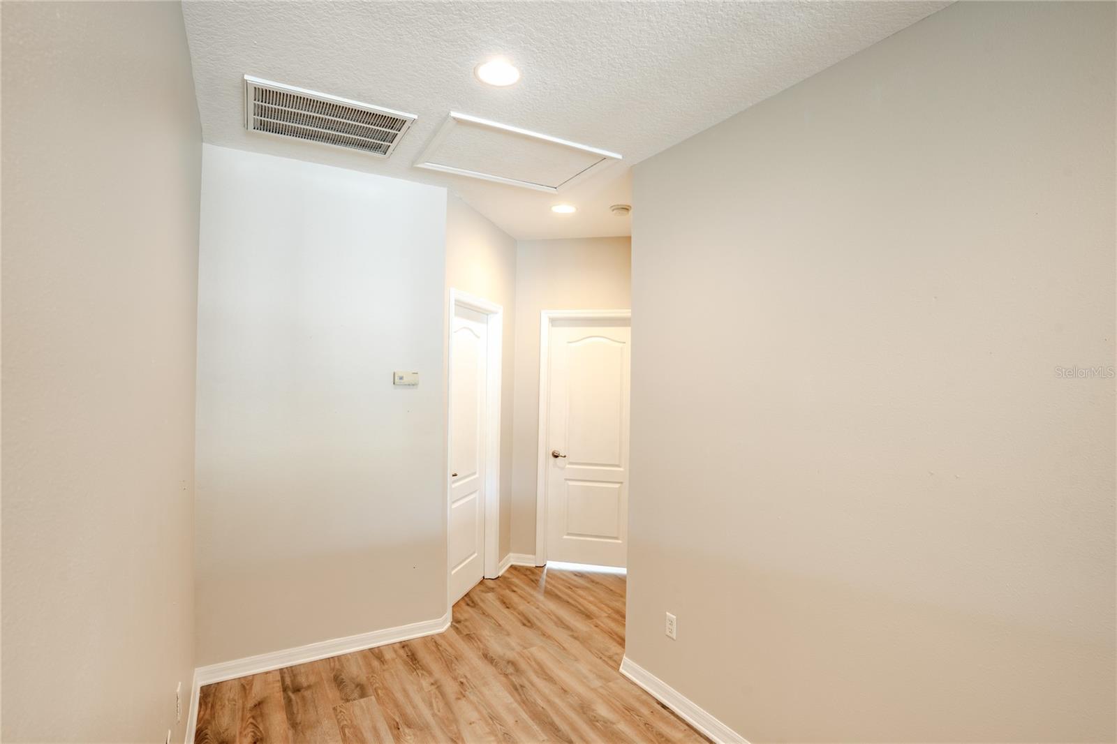 18209 TIVOLI LN, LUTZ, FL, 33558