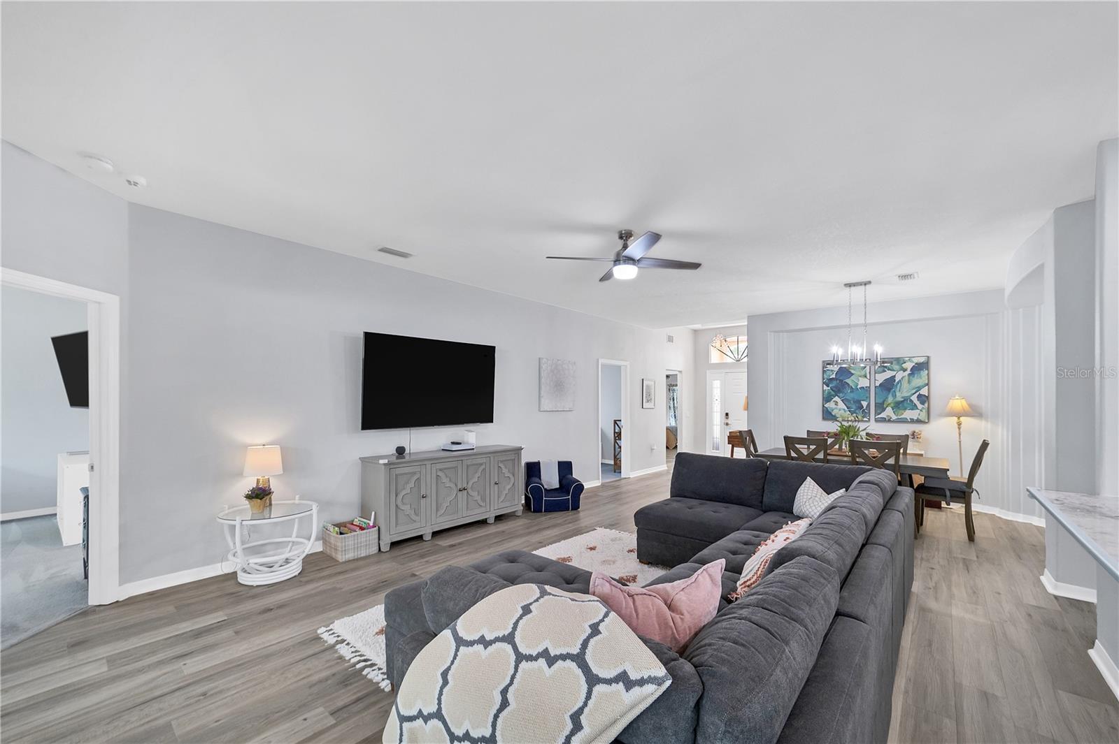 6650 CHESWICK ST, SARASOTA, FL, 34243