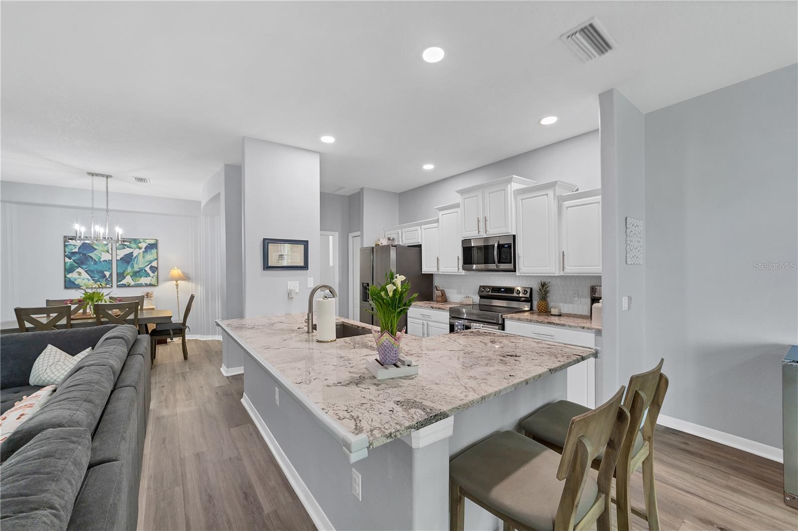 6650 CHESWICK ST, SARASOTA, FL, 34243