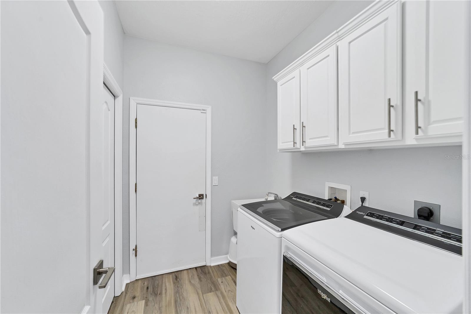 6650 CHESWICK ST, SARASOTA, FL, 34243