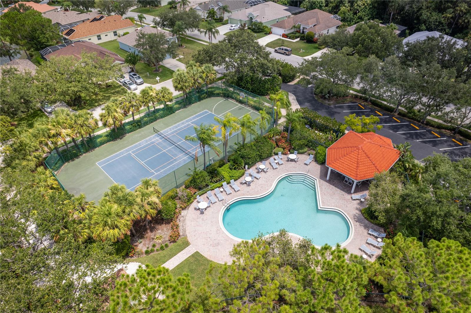 6650 CHESWICK ST, SARASOTA, FL, 34243