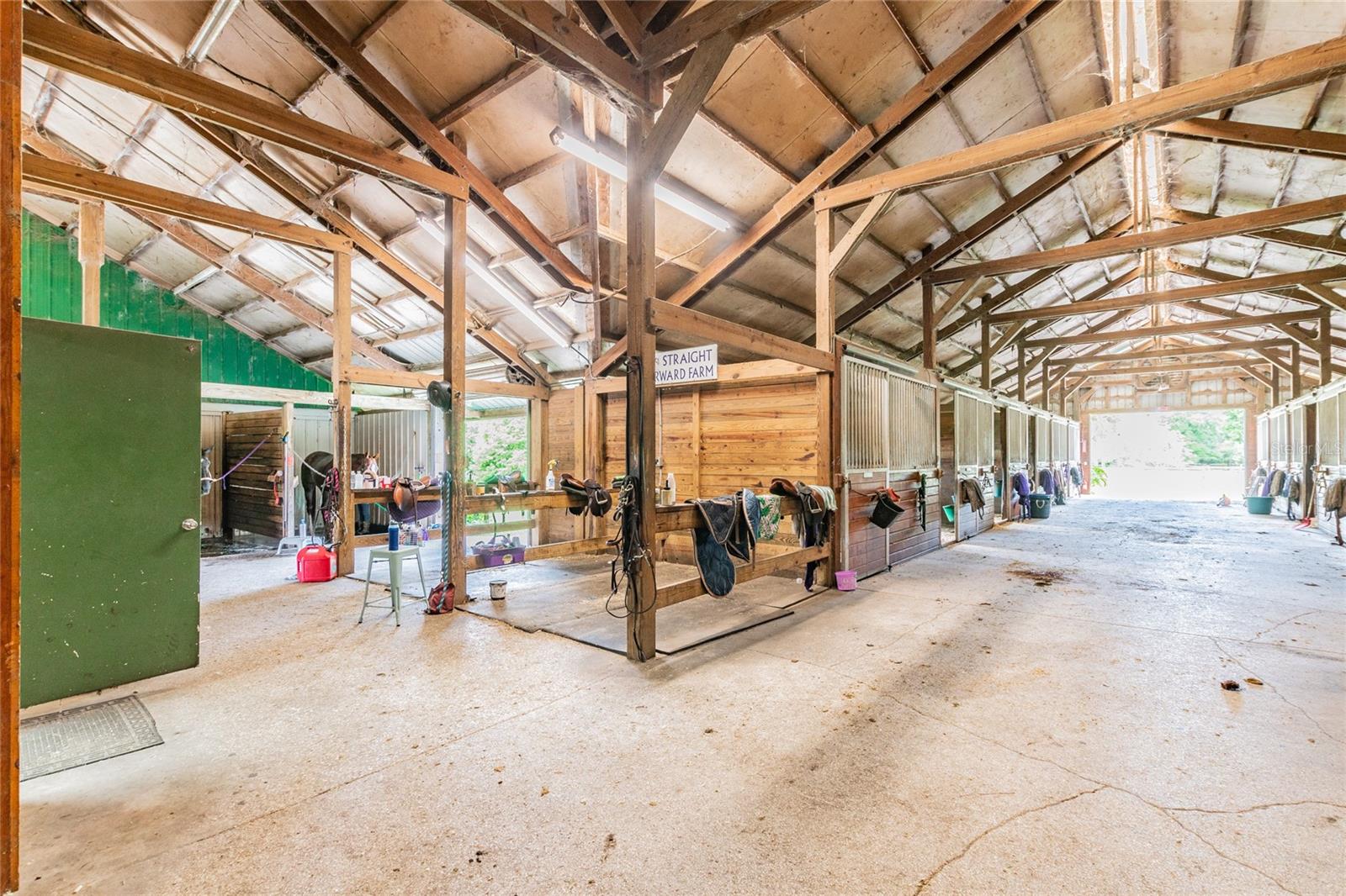 1101 ANCLOTE BLVD, TARPON SPRINGS, FL, 34689