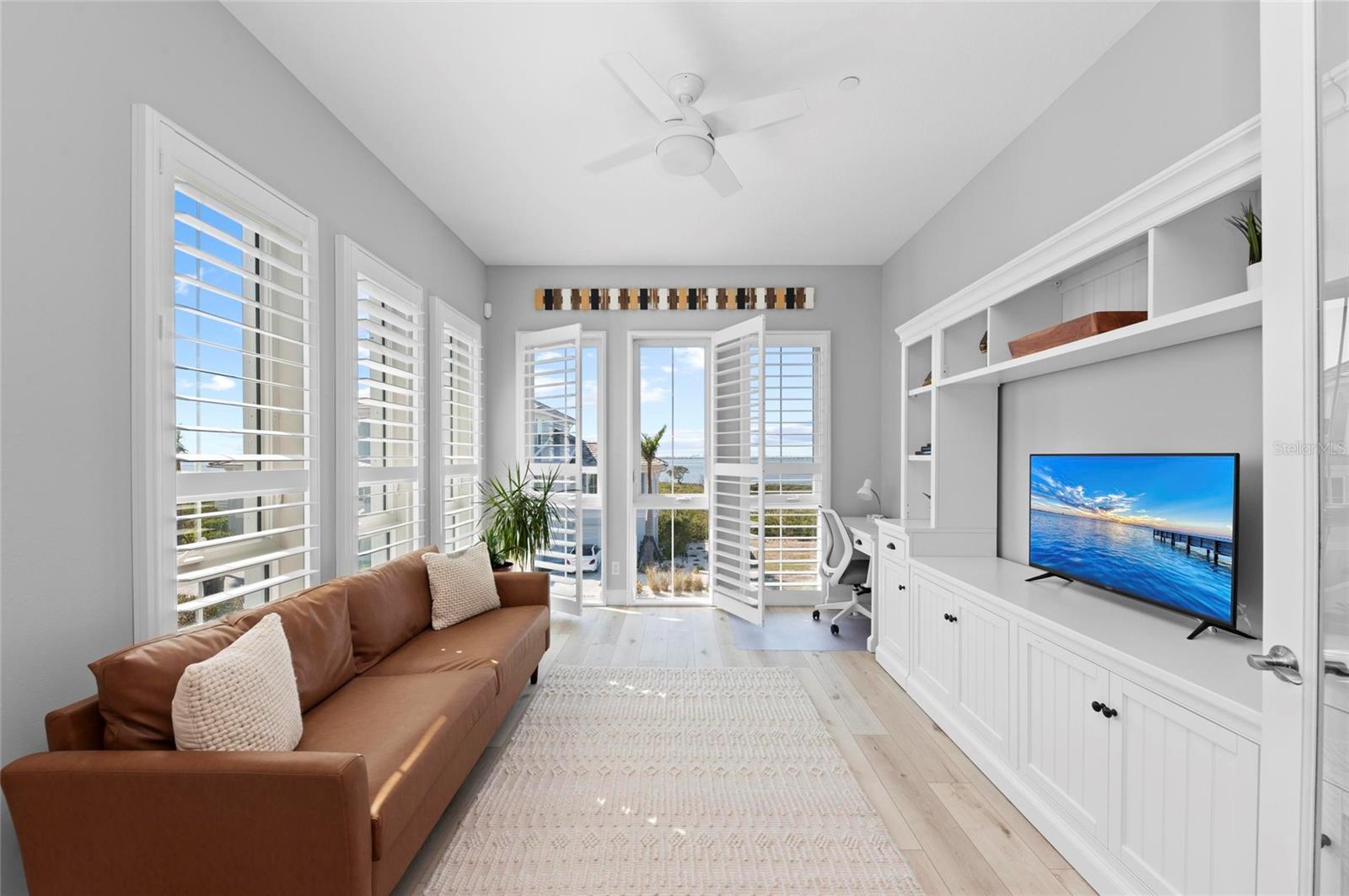326 COMPASS POINT DR #201, BRADENTON, FL, 34209