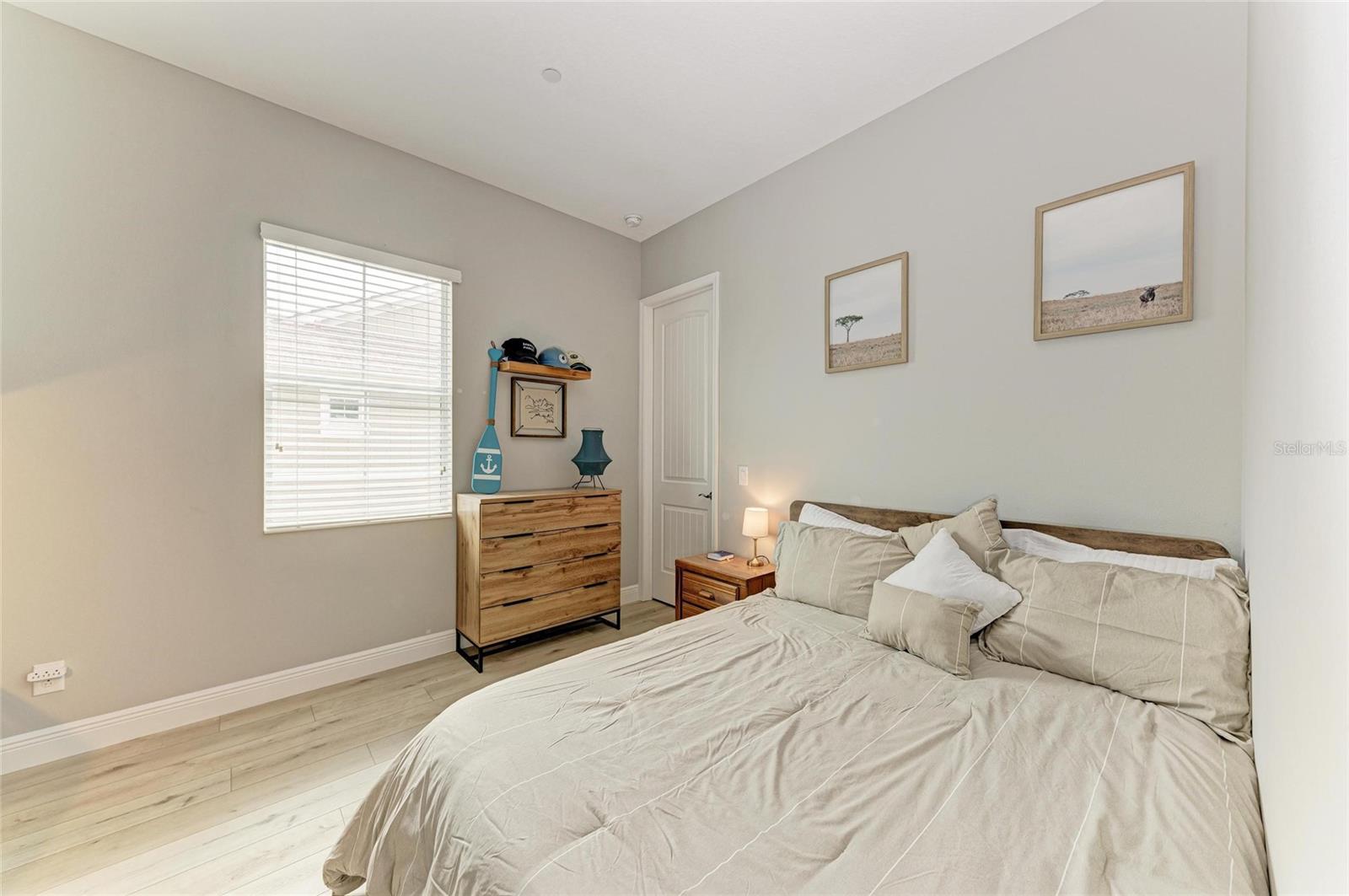 326 COMPASS POINT DR #201, BRADENTON, FL, 34209