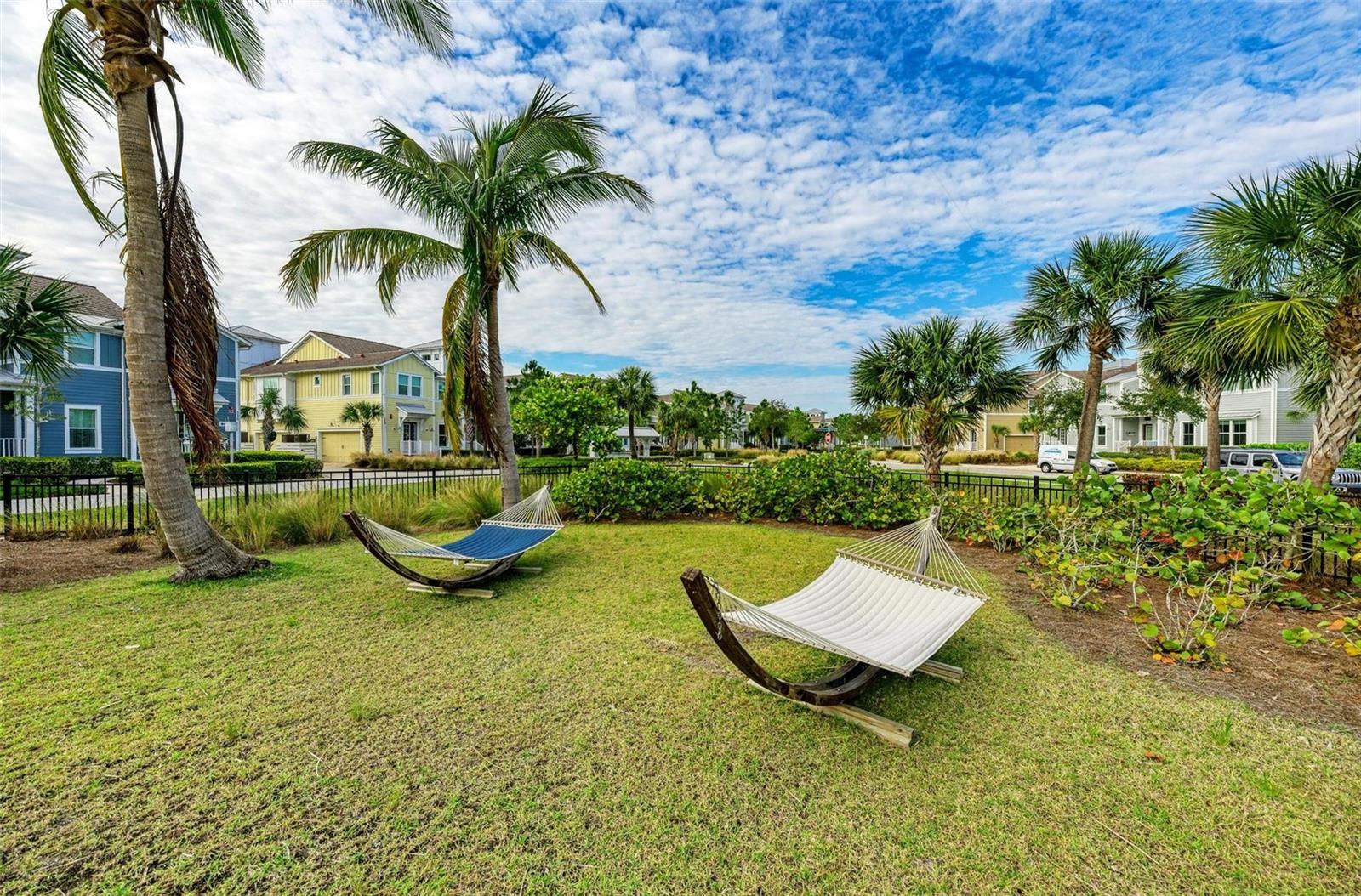 326 COMPASS POINT DR #201, BRADENTON, FL, 34209