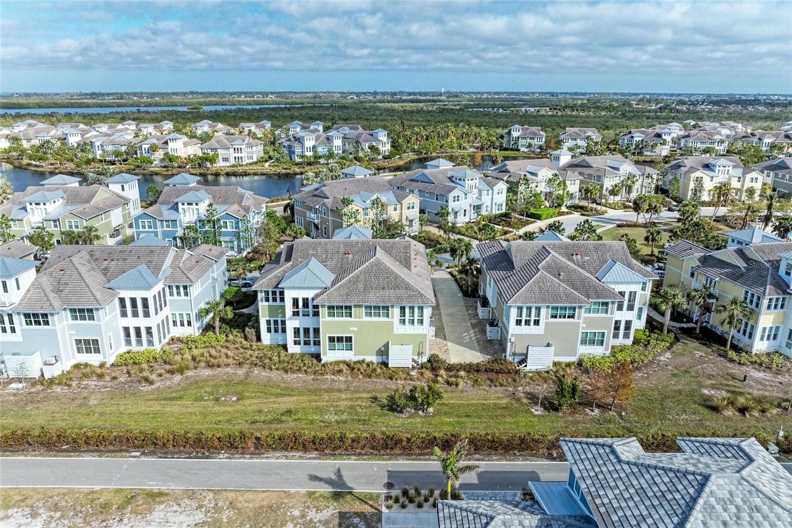 326 COMPASS POINT DR #201, BRADENTON, FL, 34209