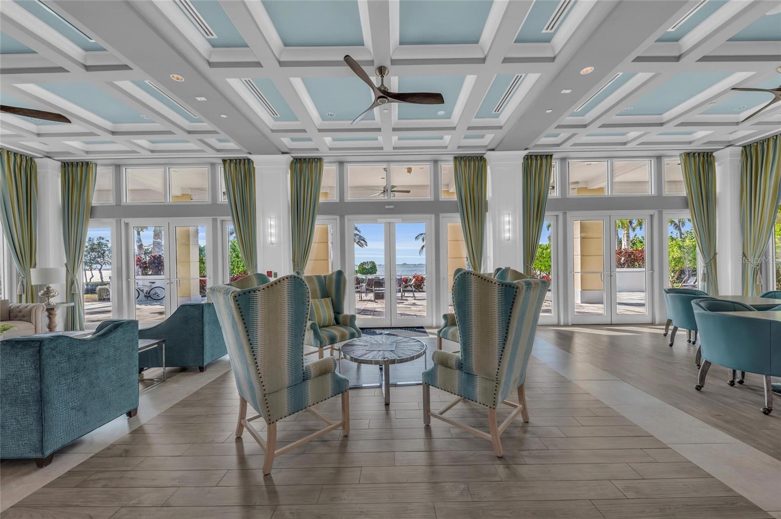 326 COMPASS POINT DR #201, BRADENTON, FL, 34209