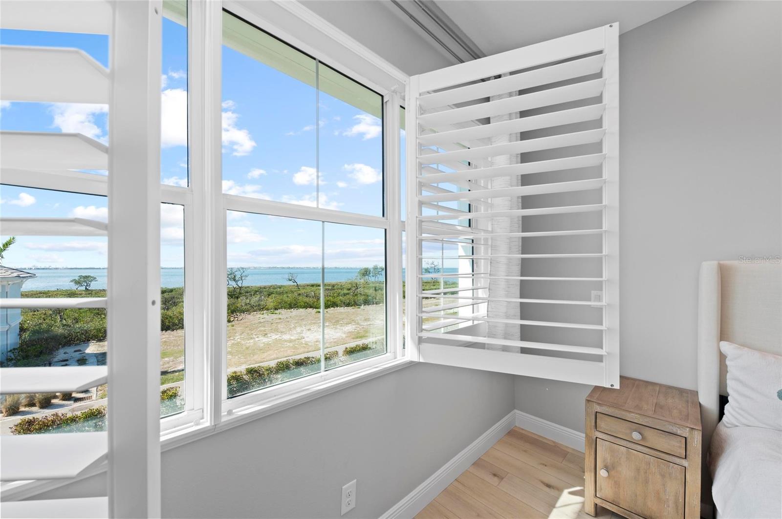 326 COMPASS POINT DR #201, BRADENTON, FL, 34209