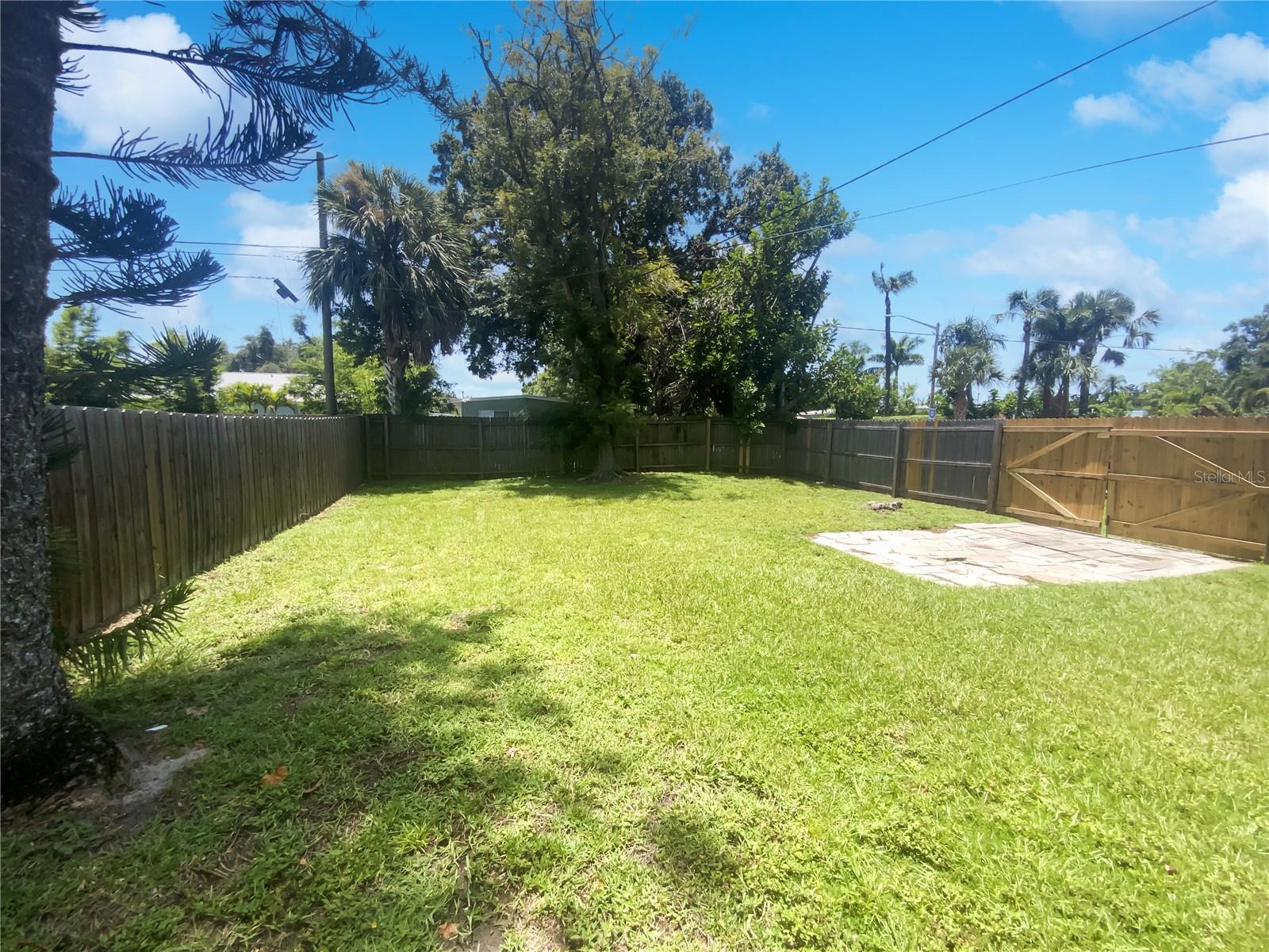 5466 9TH AVE N, ST PETERSBURG, FL, 33710