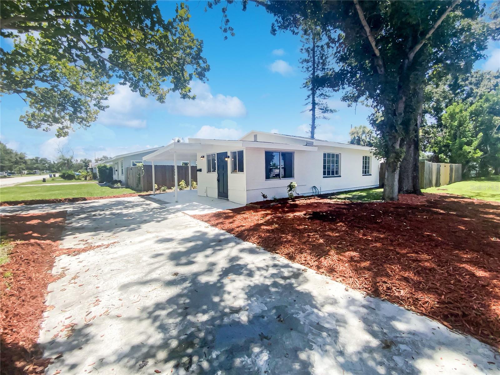 5466 9TH AVE N, ST PETERSBURG, FL, 33710