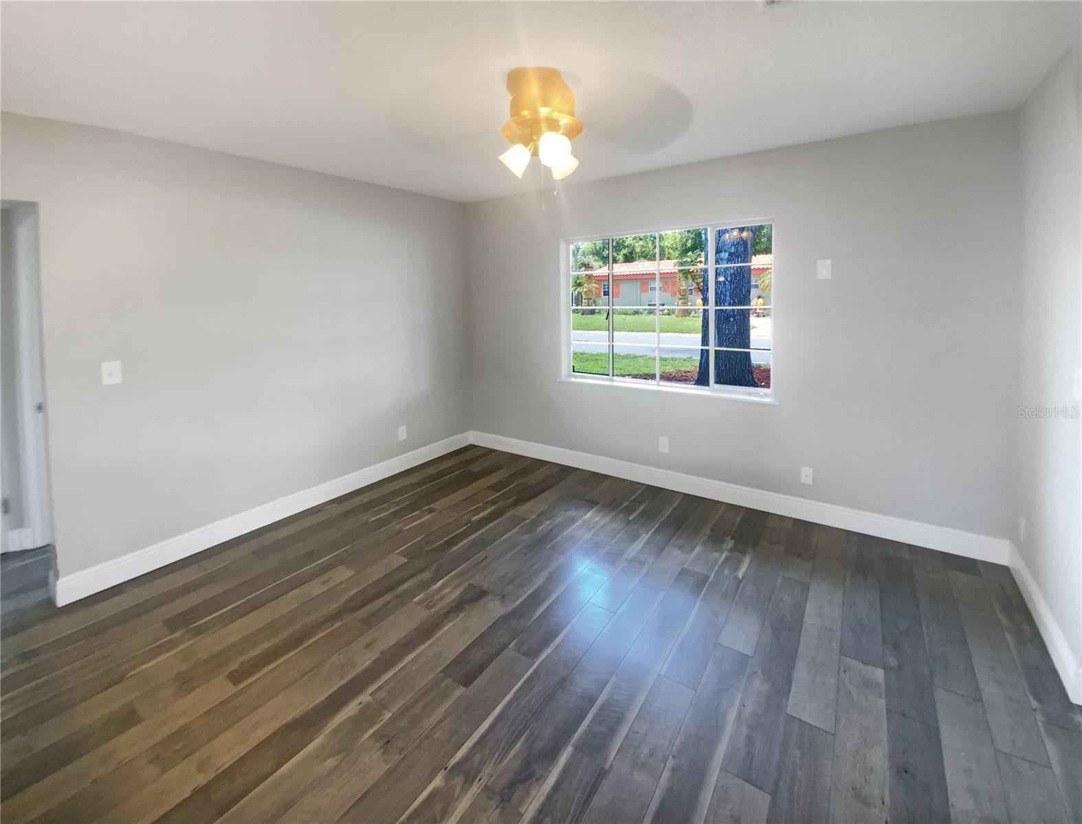 5466 9TH AVE N, ST PETERSBURG, FL, 33710