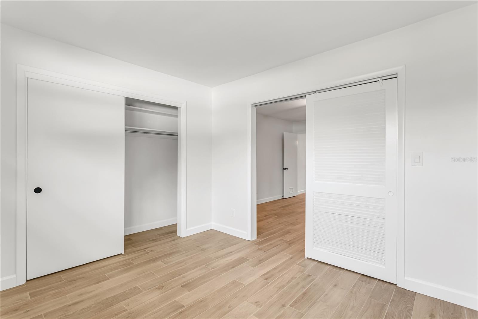 216 36TH AVE N #202B, ST PETERSBURG, FL, 33704
