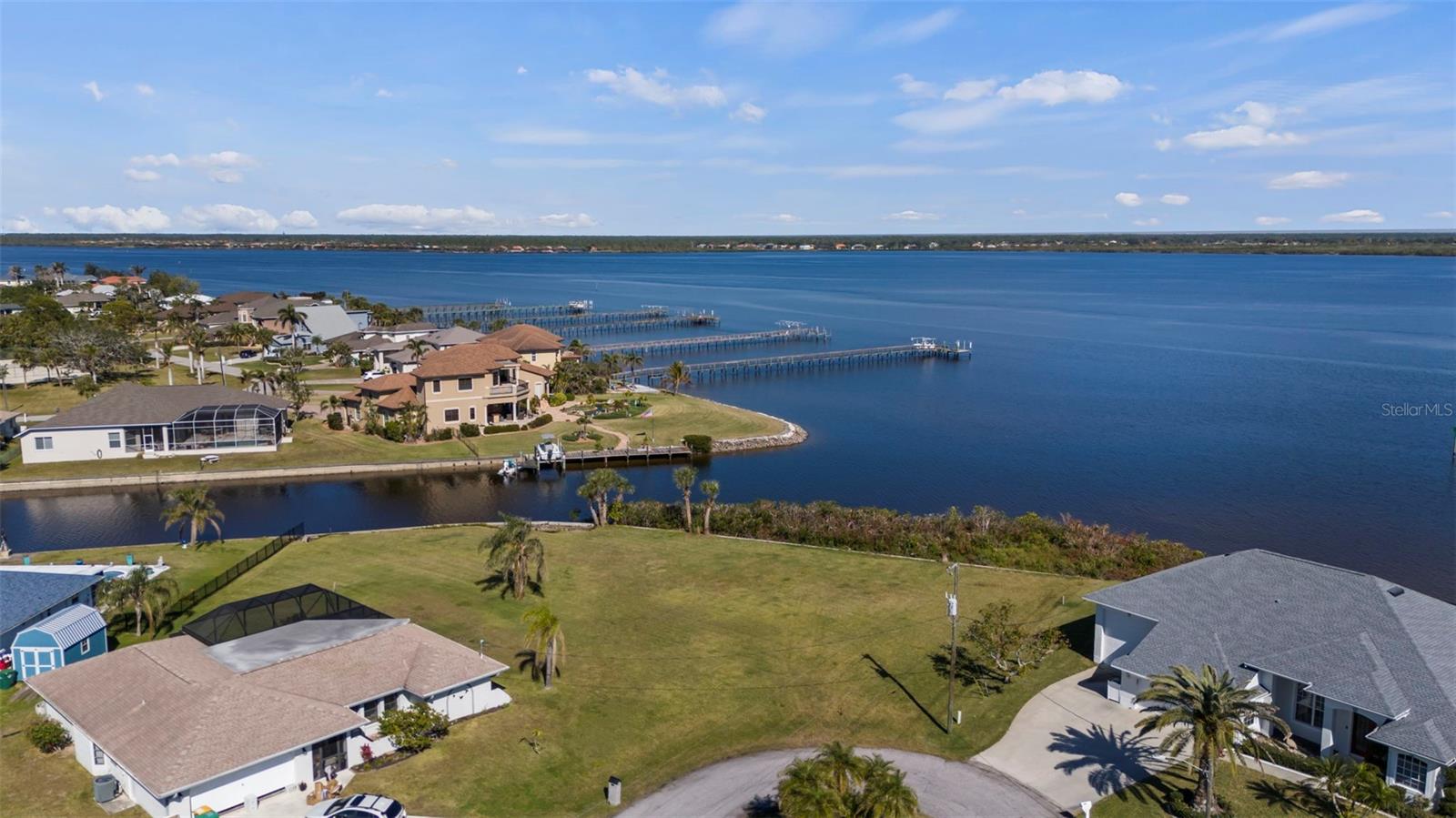3528 FOX TER, PORT CHARLOTTE, FL, 33981