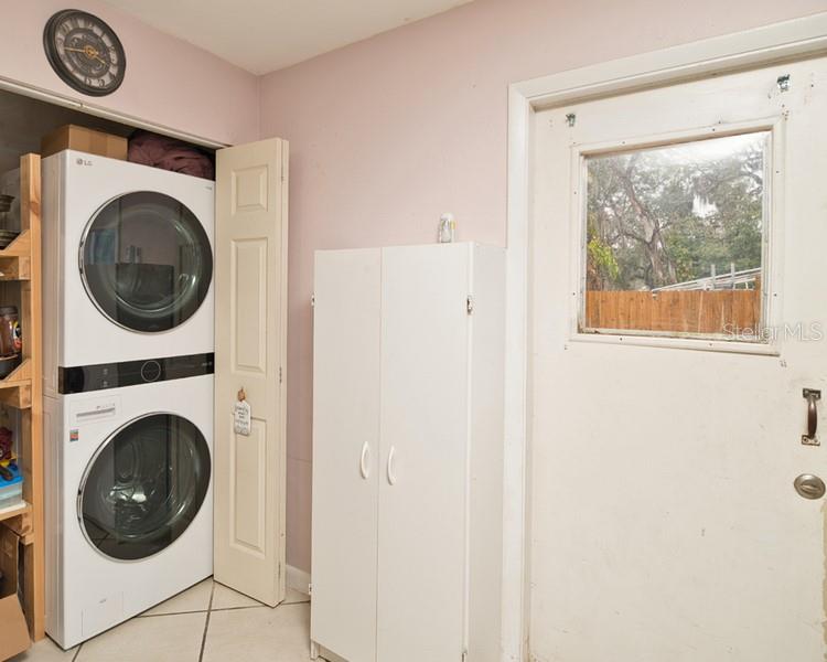 20 BARRY AVE, MASCOTTE, FL, 34753