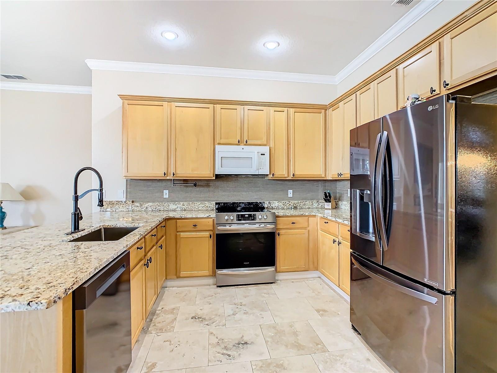 754 GOLF COURSE PKWY, DAVENPORT, FL, 33837