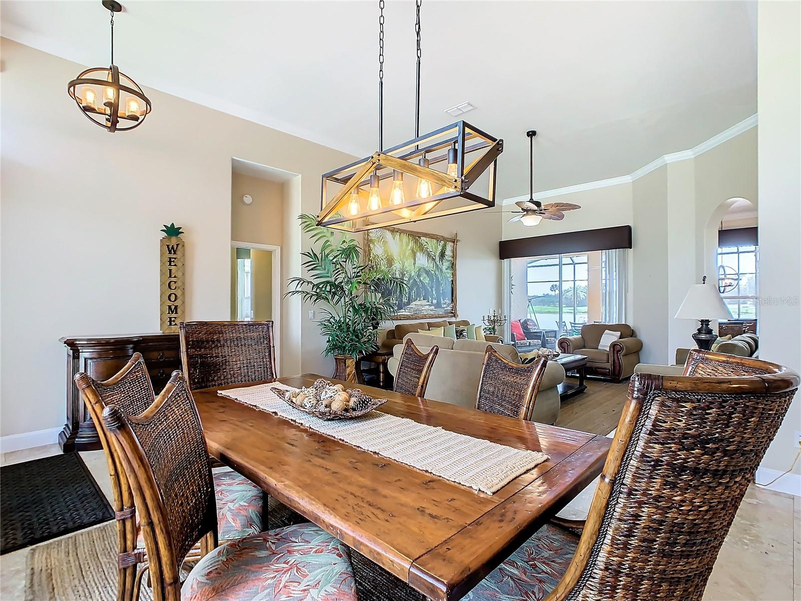 754 GOLF COURSE PKWY, DAVENPORT, FL, 33837