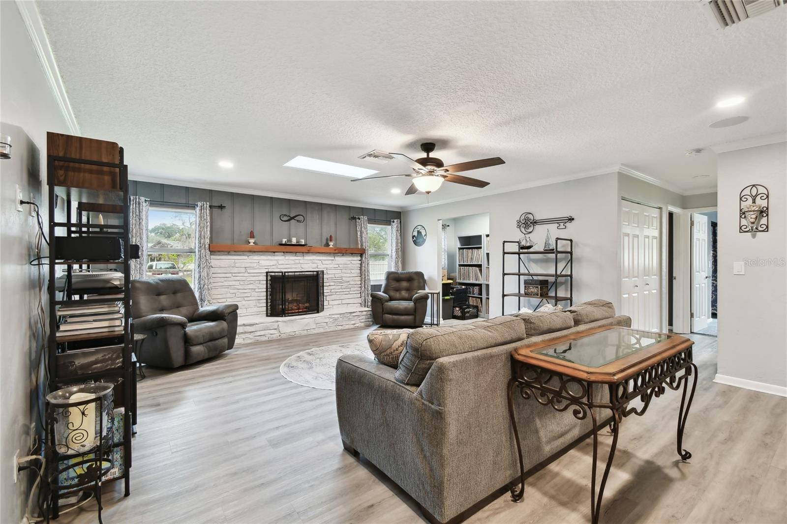 1096 N THORPE AVE, ORANGE CITY, FL, 32763