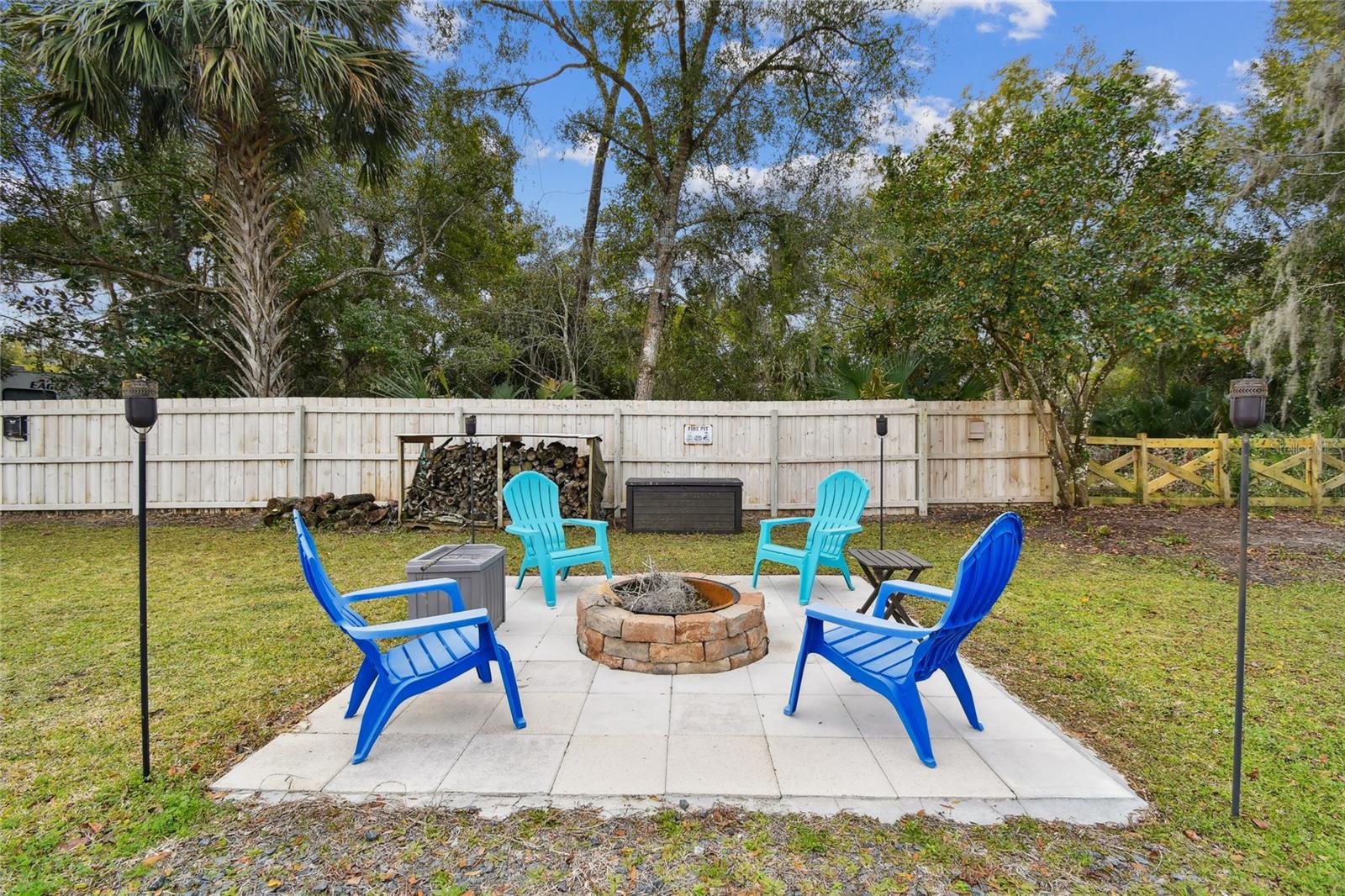 1096 N THORPE AVE, ORANGE CITY, FL, 32763
