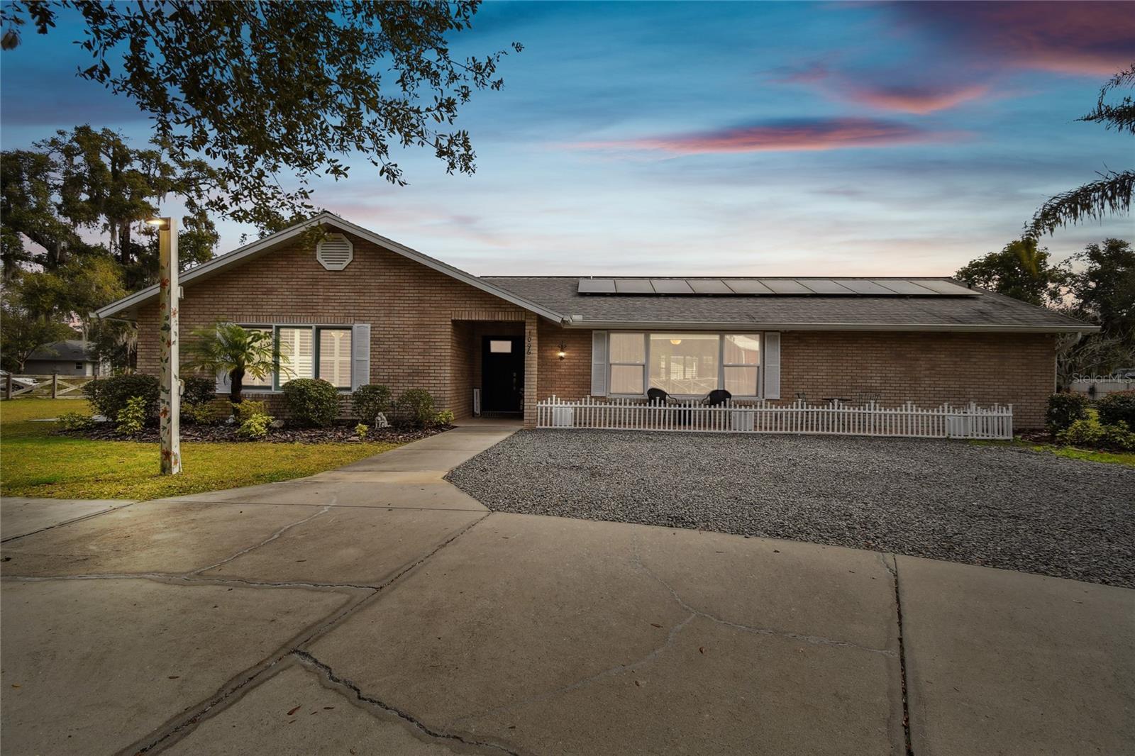 1096 N THORPE AVE, ORANGE CITY, FL, 32763