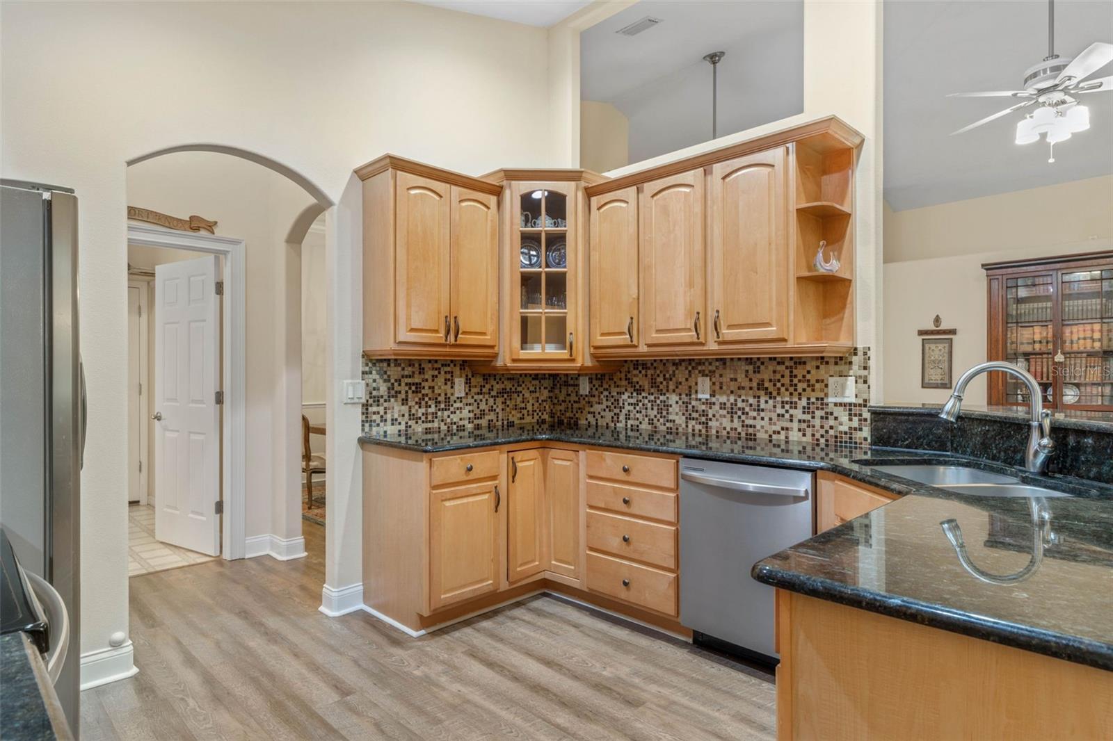 27 WHISPERING PINE DR, PALM COAST, FL, 32164