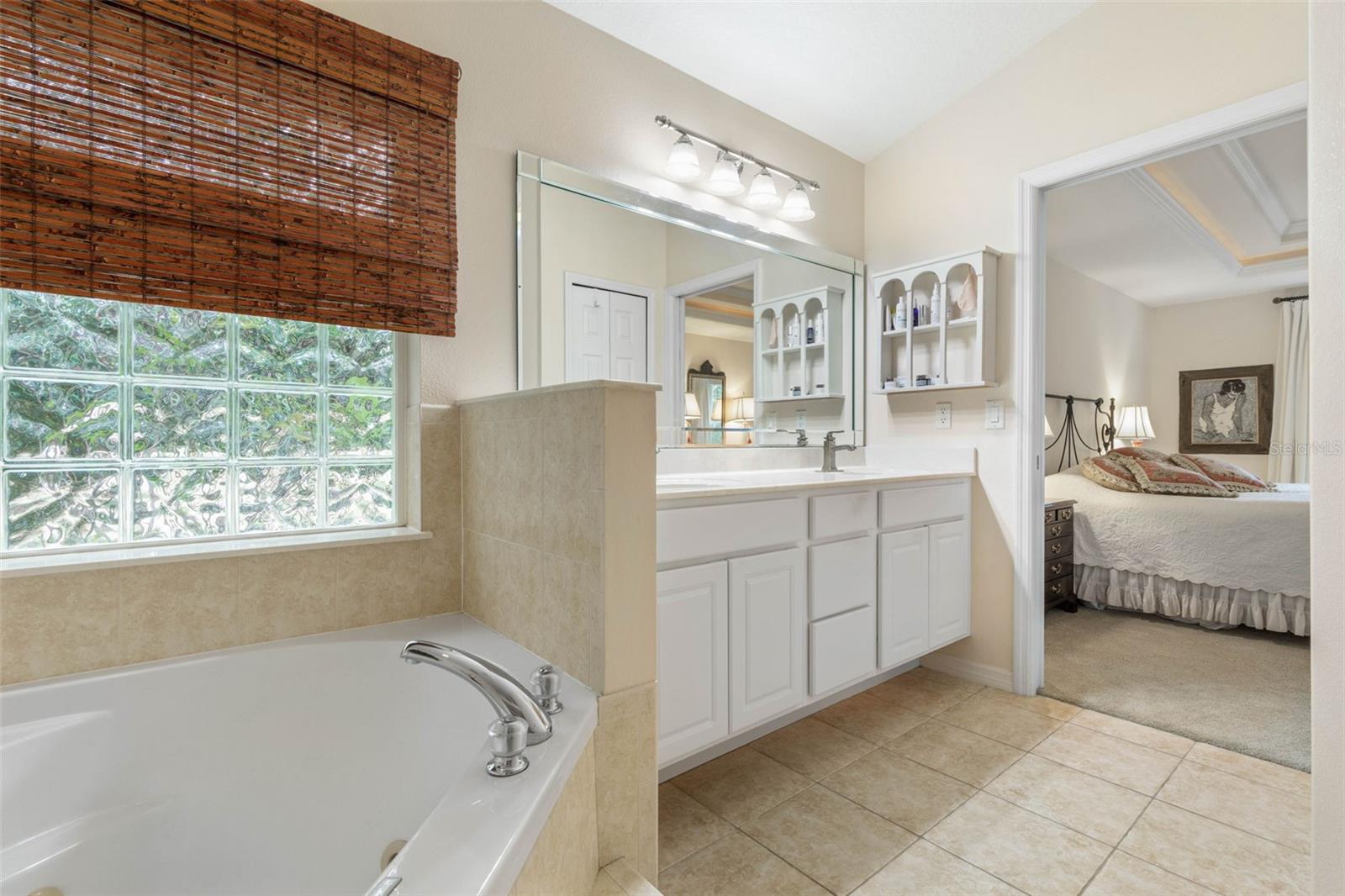 27 WHISPERING PINE DR, PALM COAST, FL, 32164