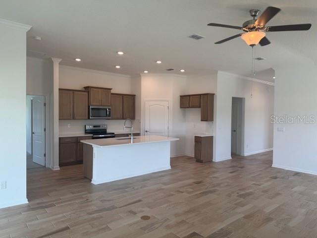 186 GREENWOOD DR, PALM COAST, FL, 32137