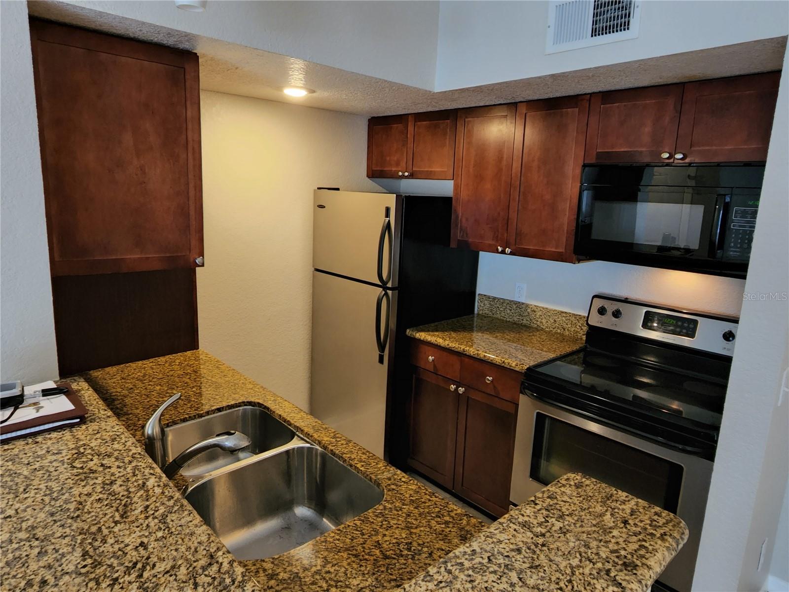 5120 CONROY RD #36, ORLANDO, FL, 32811