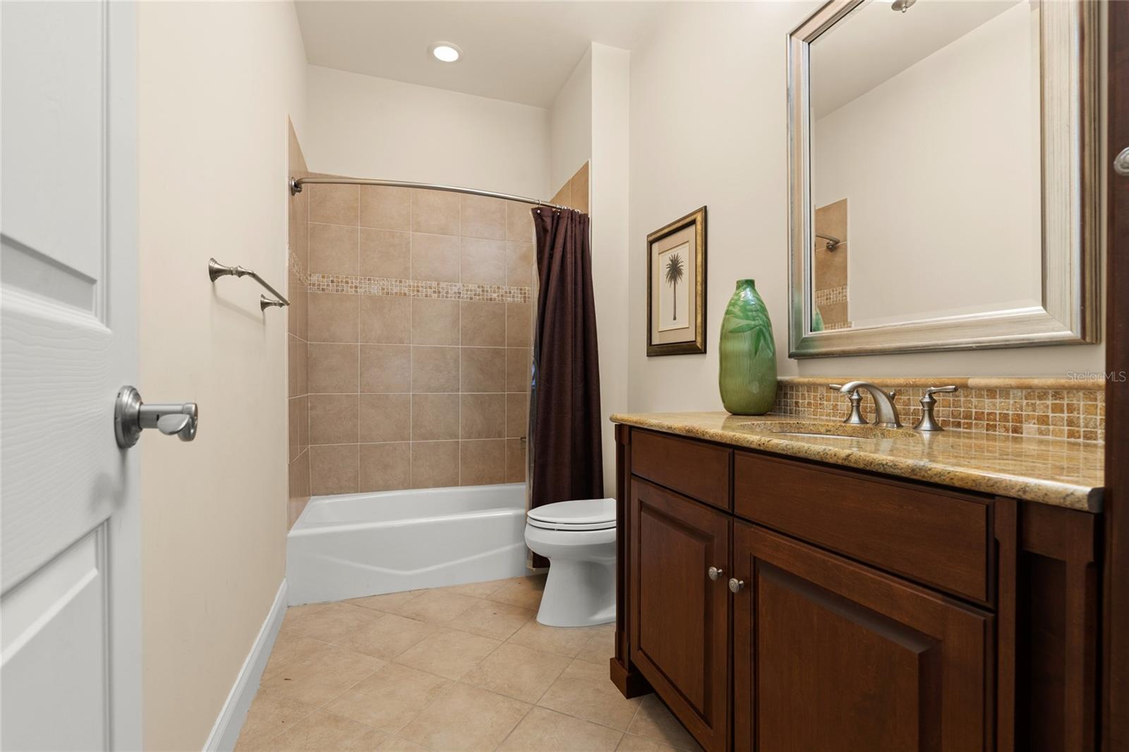 200 OCEAN CREST DR #552, PALM COAST, FL, 32137