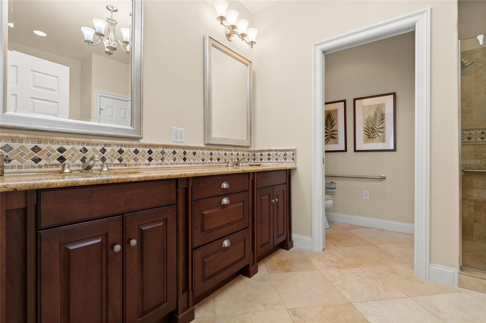 200 OCEAN CREST DR #552, PALM COAST, FL, 32137