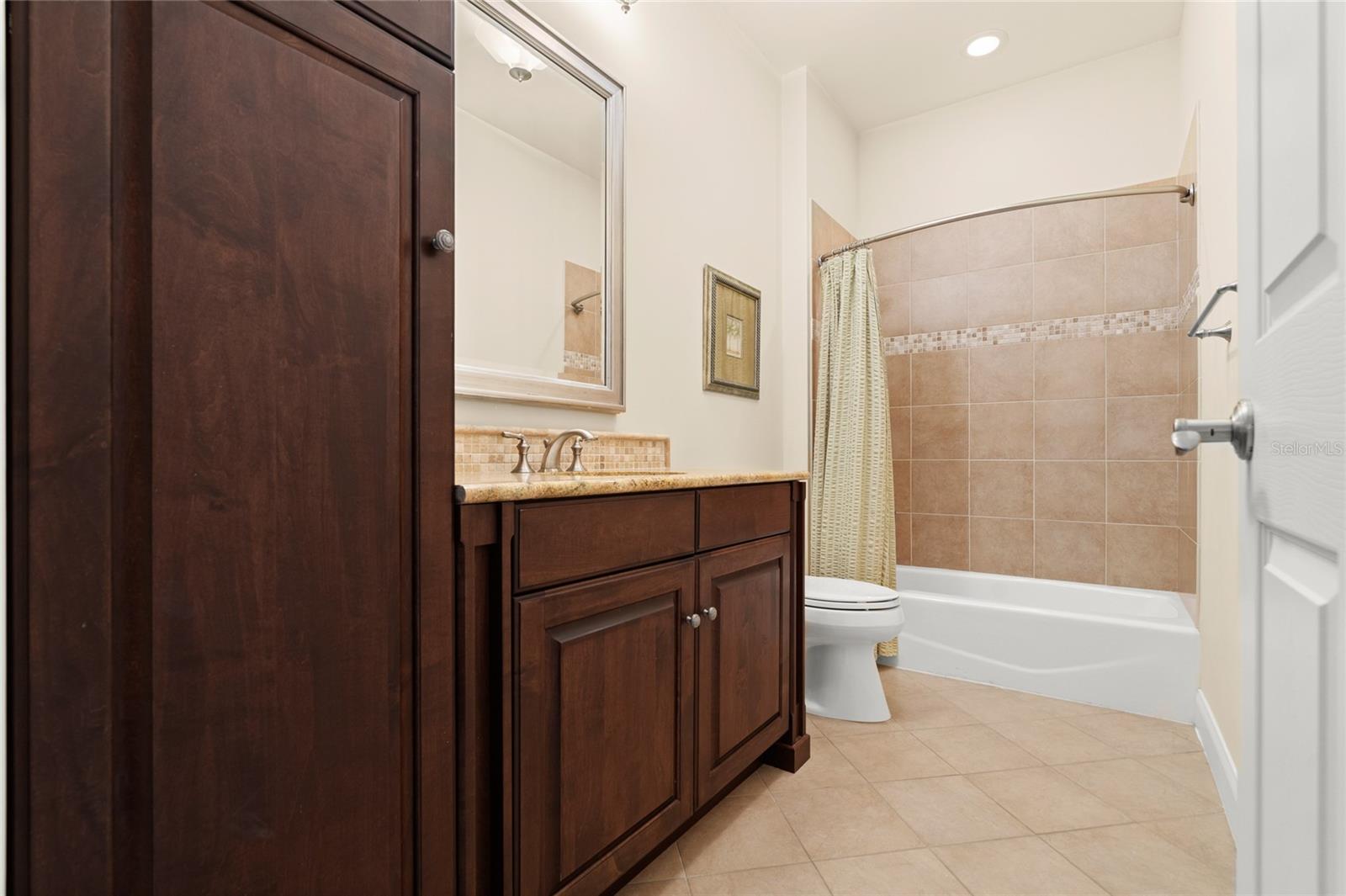 200 OCEAN CREST DR #552, PALM COAST, FL, 32137