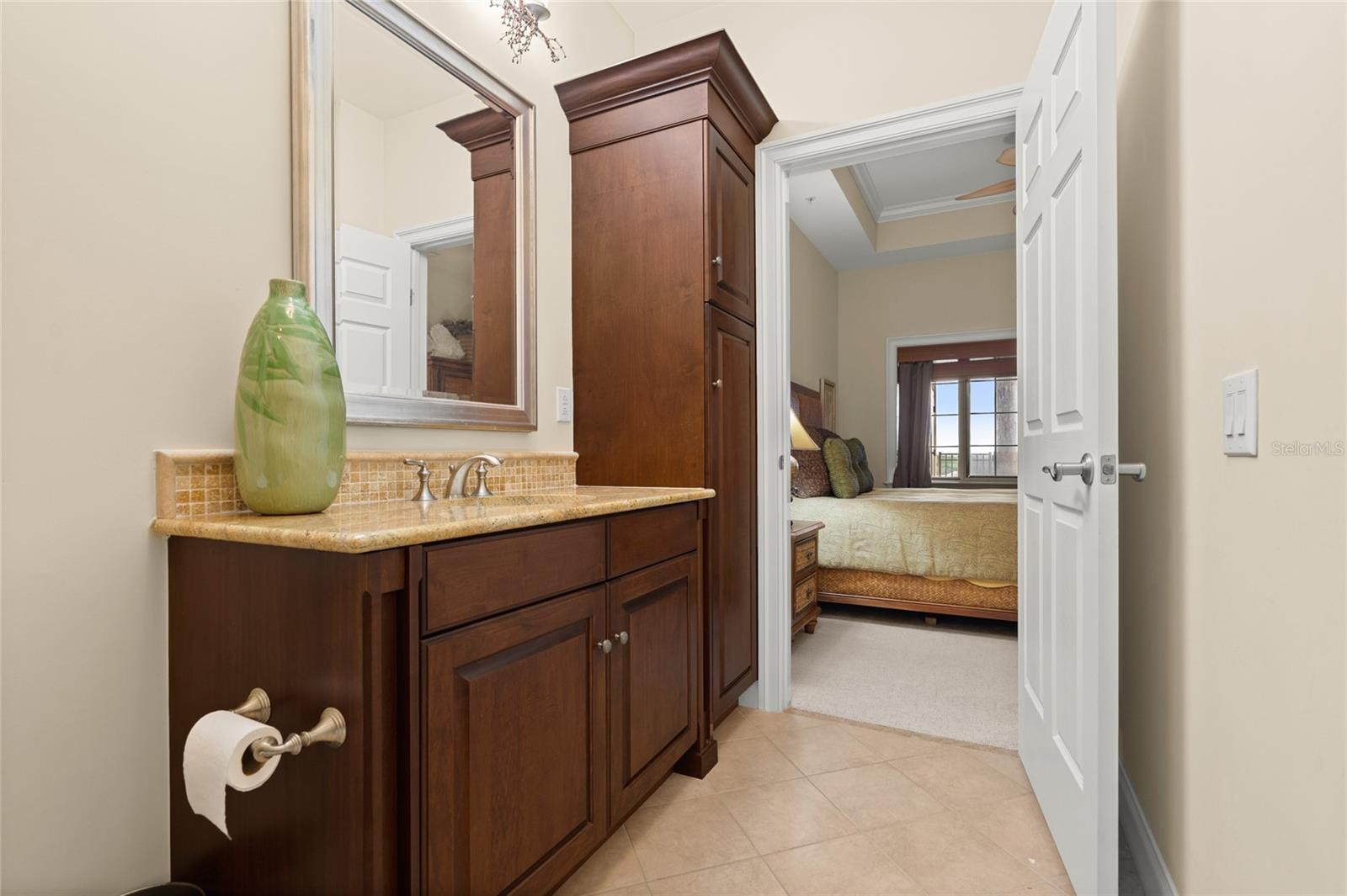 200 OCEAN CREST DR #552, PALM COAST, FL, 32137