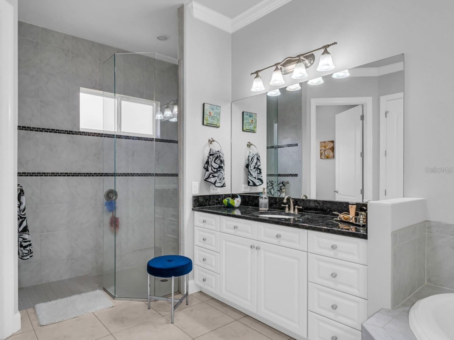 2607 GRAND LAKESIDE DR, PALM HARBOR, FL, 34684