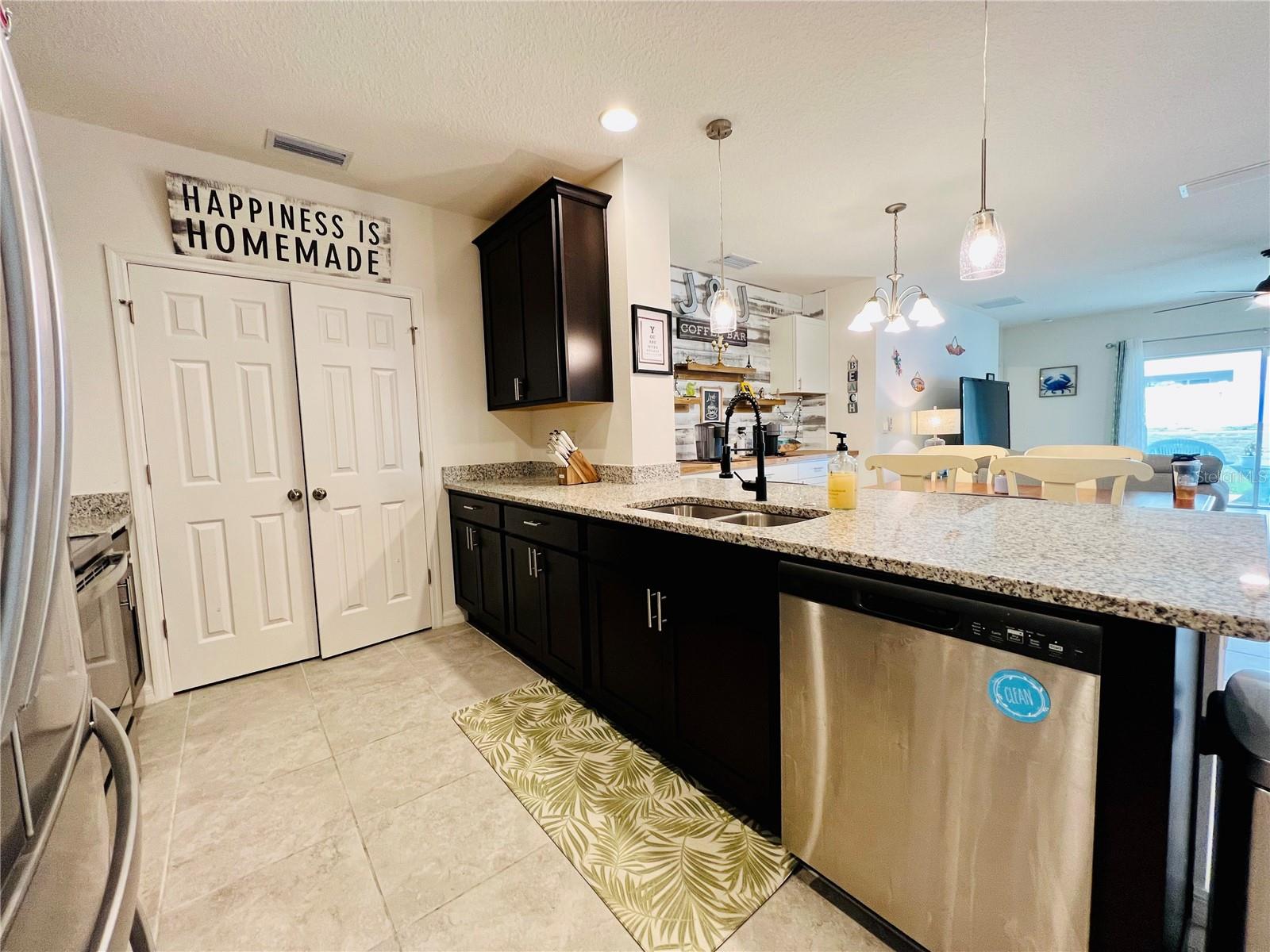 6976 CHURCH LAKE ST, GROVELAND, FL, 34736