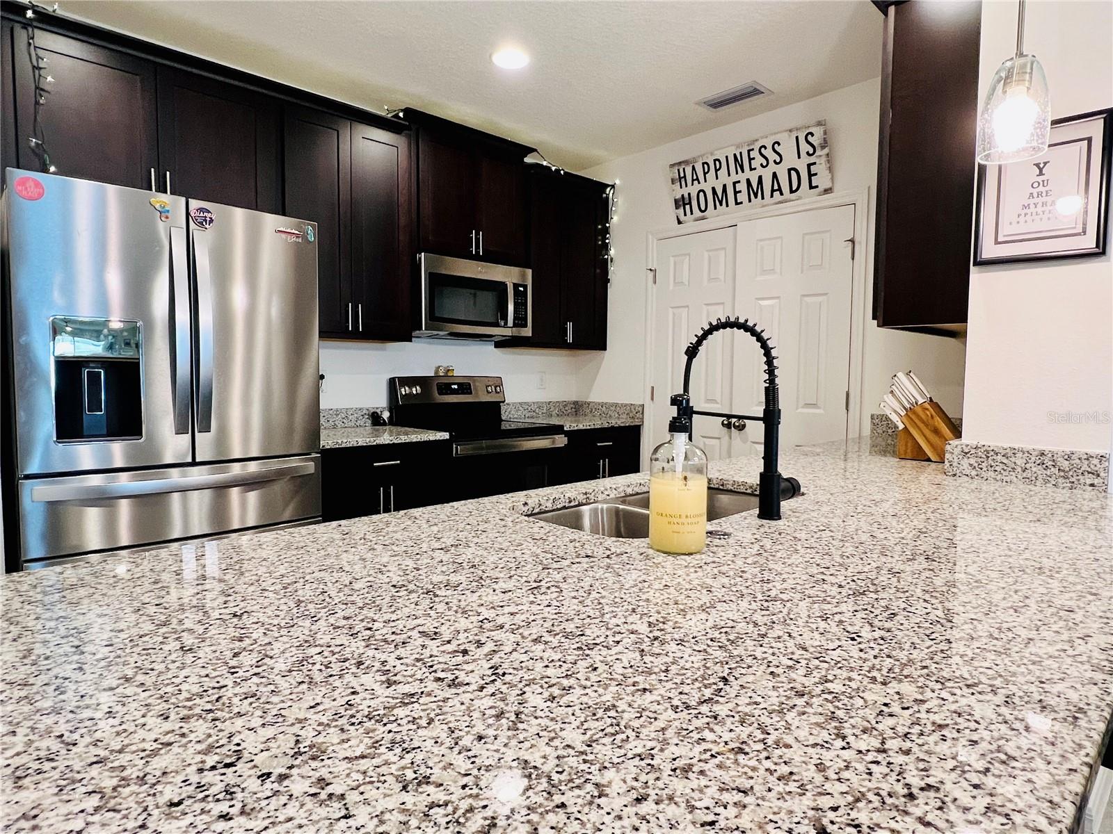 6976 CHURCH LAKE ST, GROVELAND, FL, 34736