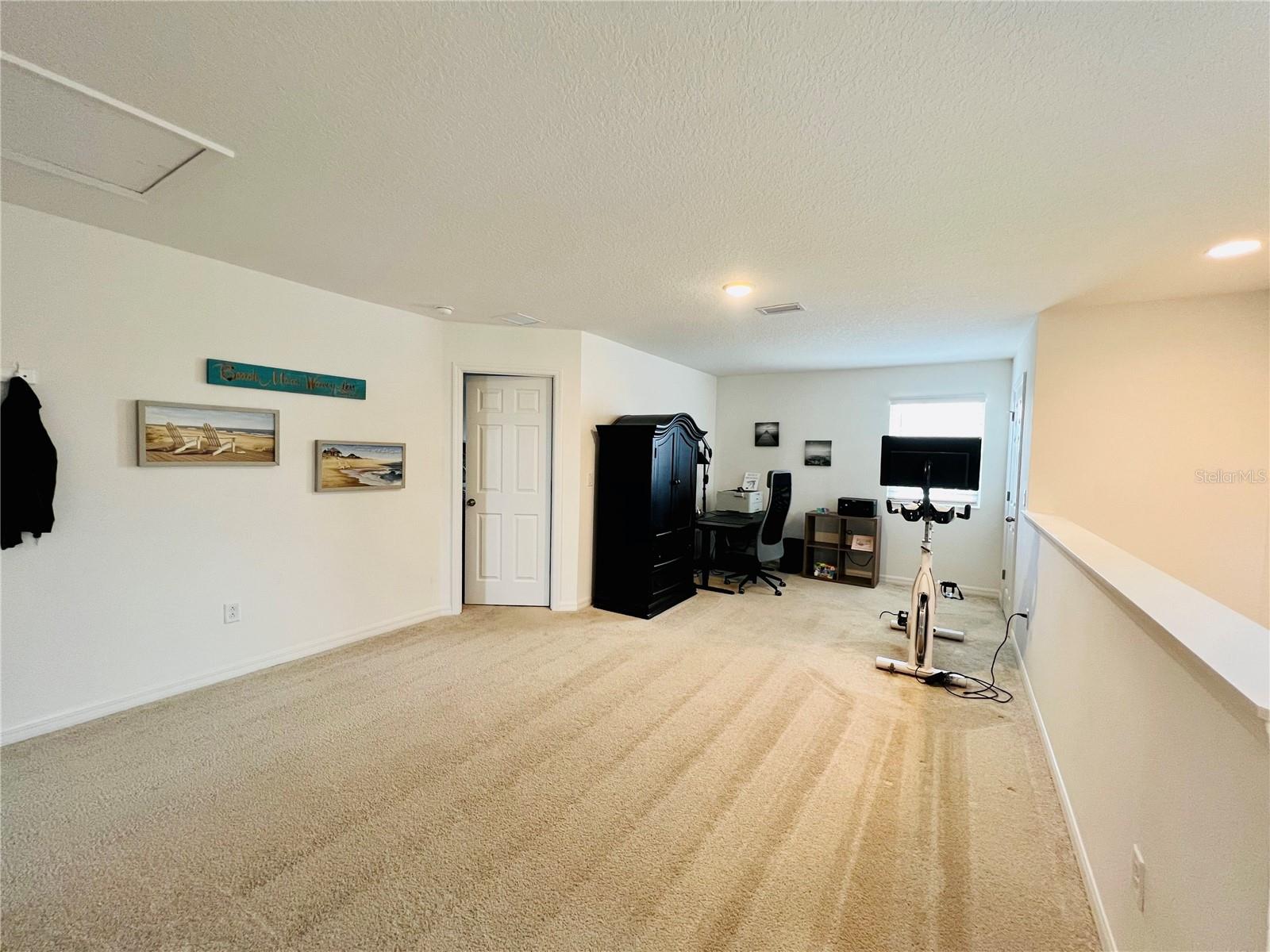 6976 CHURCH LAKE ST, GROVELAND, FL, 34736