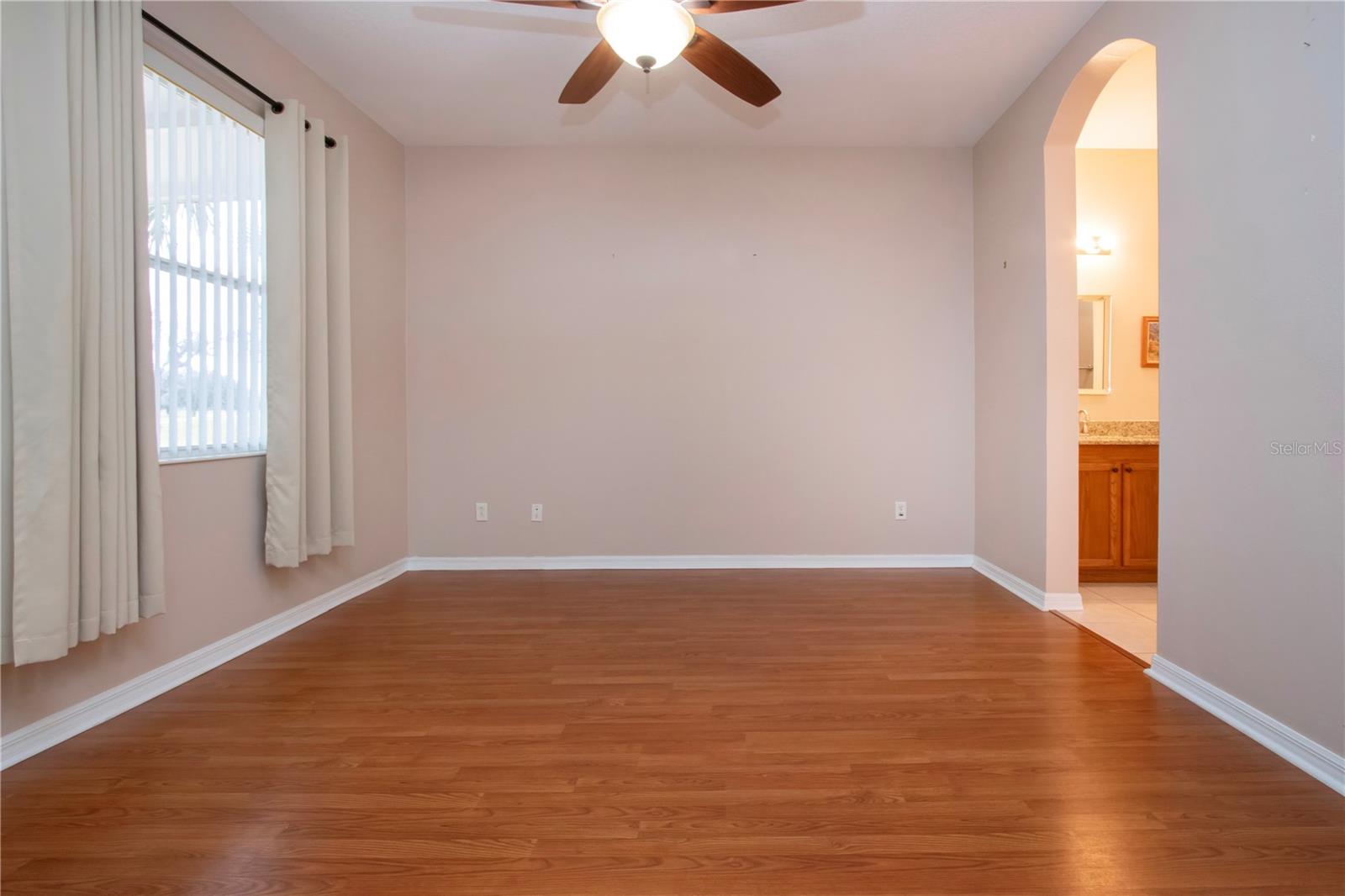 1937 STERLING GLEN CT, SUN CITY CENTER, FL, 33573
