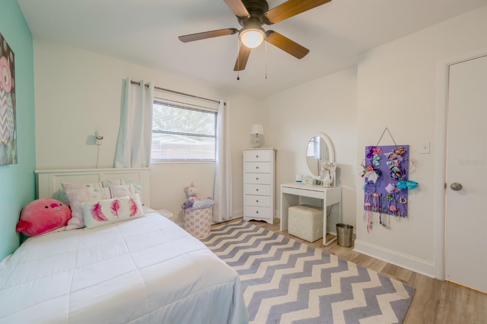 4702 W BAY AVE, TAMPA, FL, 33616