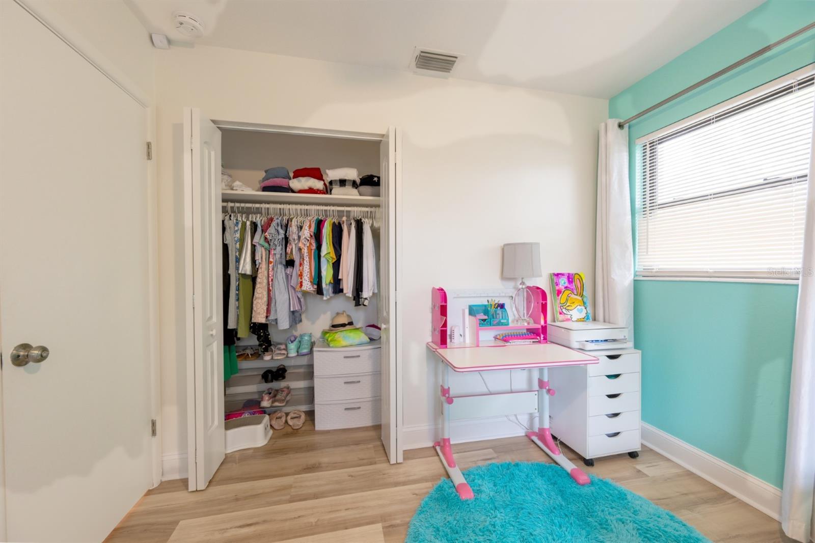 4702 W BAY AVE, TAMPA, FL, 33616