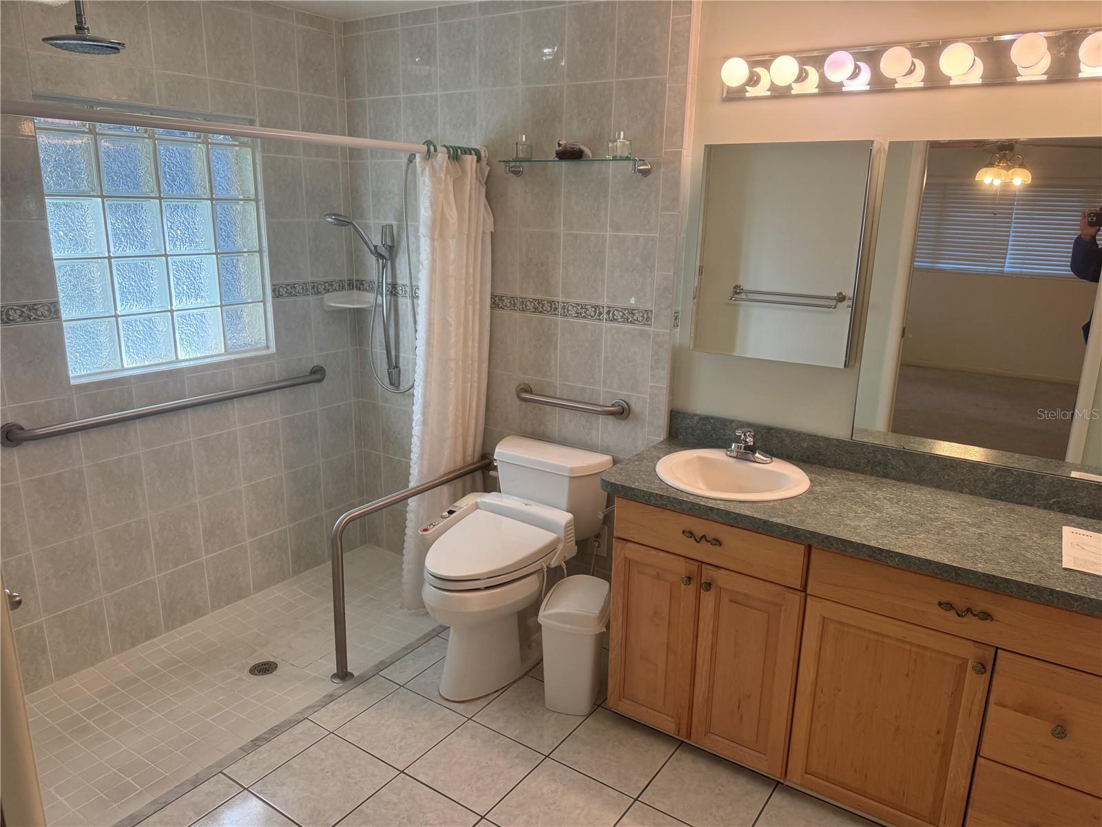 1807 NW 22ND DR, GAINESVILLE, FL, 32605