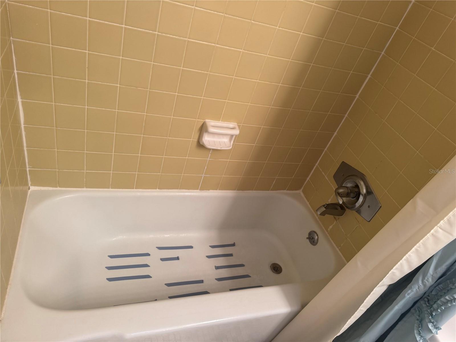 1807 NW 22ND DR, GAINESVILLE, FL, 32605