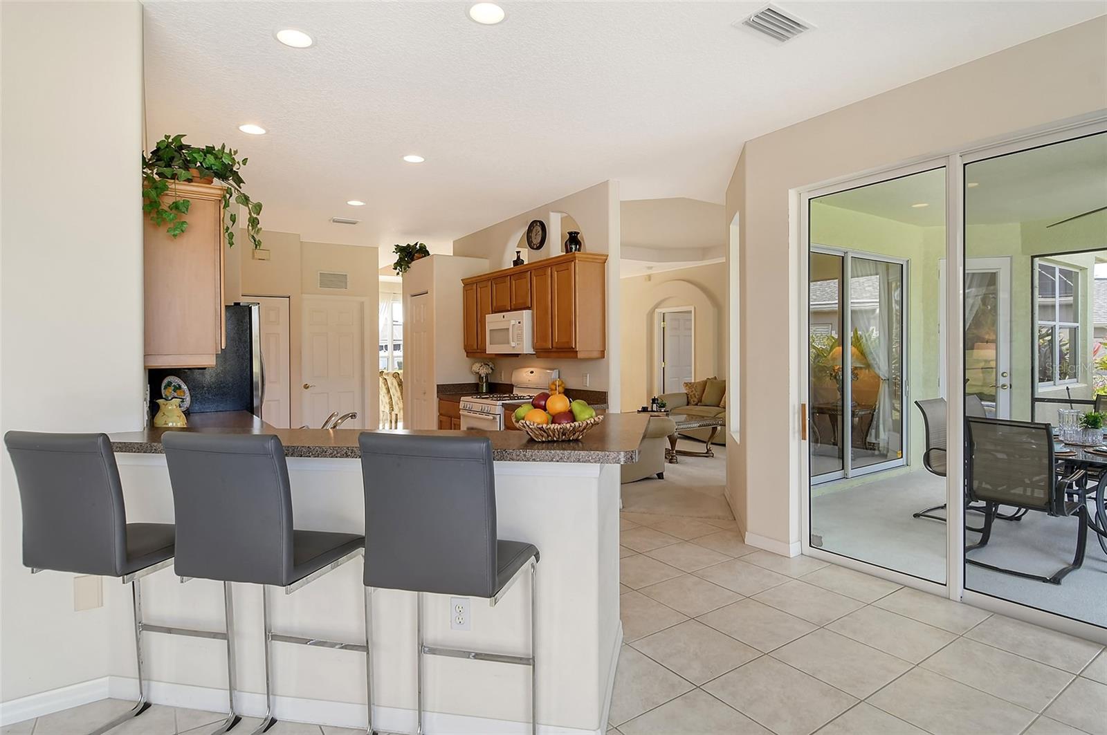 676 PLANTERS MANOR WAY, BRADENTON, FL, 34212