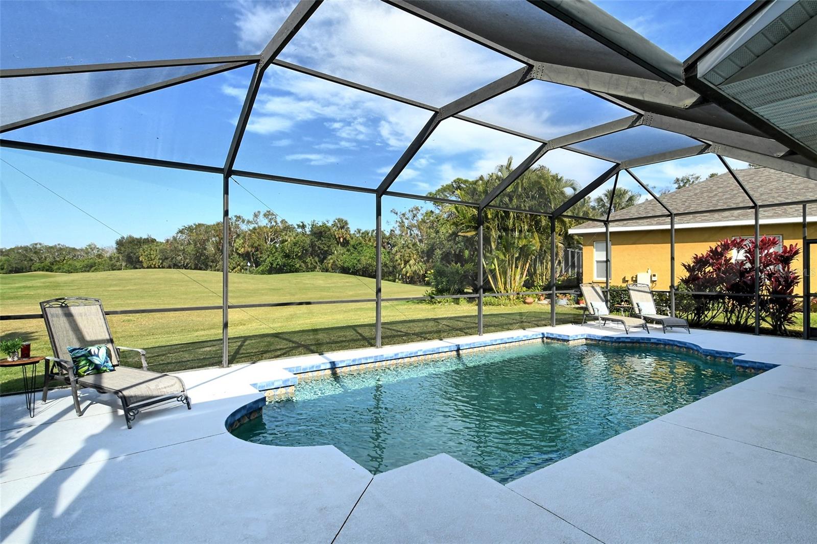 676 PLANTERS MANOR WAY, BRADENTON, FL, 34212