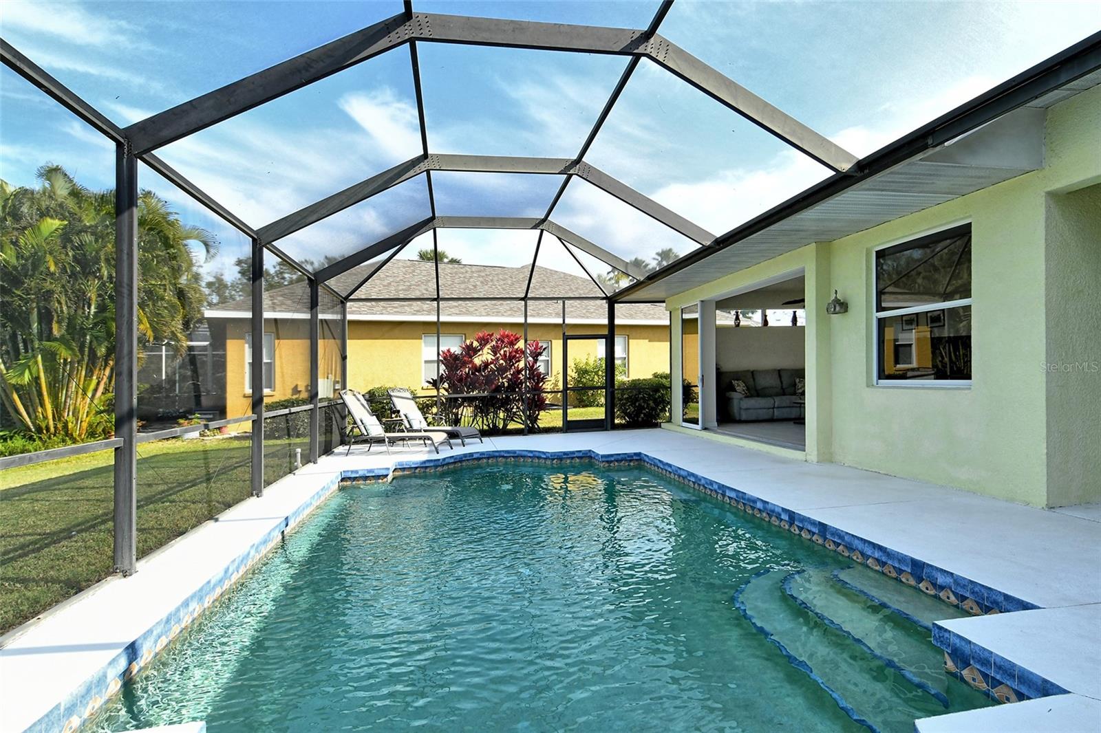 676 PLANTERS MANOR WAY, BRADENTON, FL, 34212