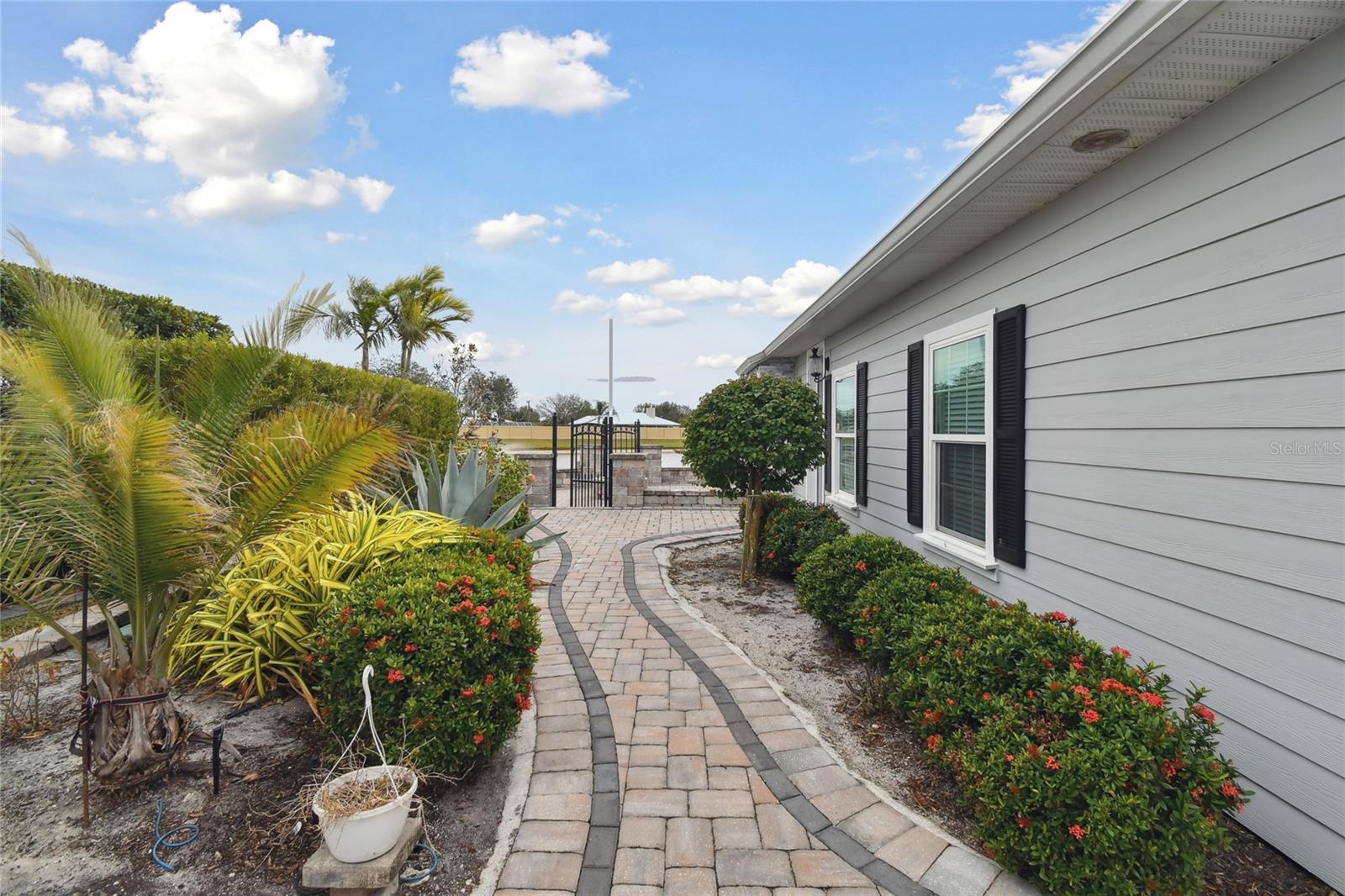 8239 SW SAND CRANE CIR, ARCADIA, FL, 34269