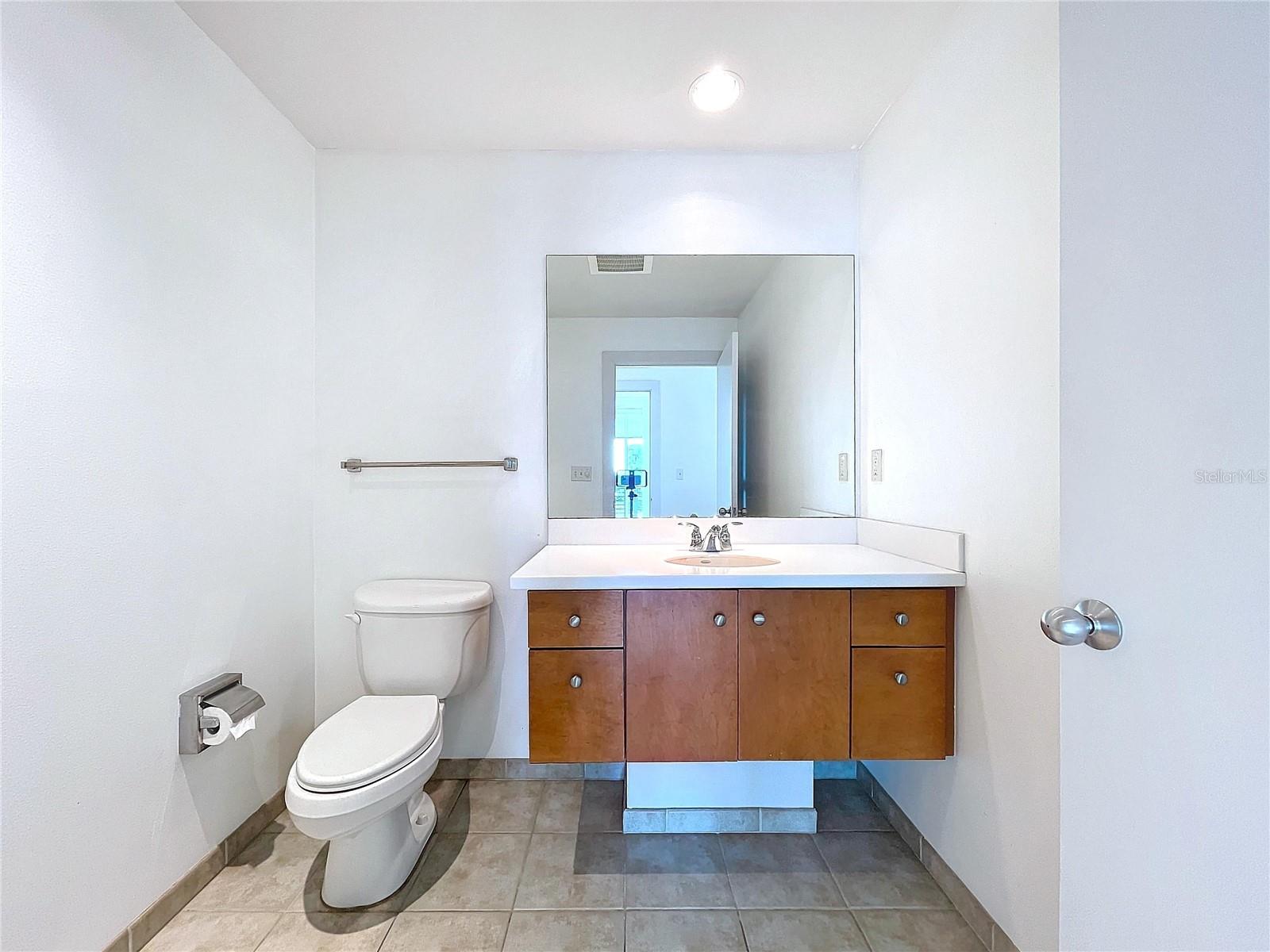 1208 E KENNEDY BLVD #319, TAMPA, FL, 33602